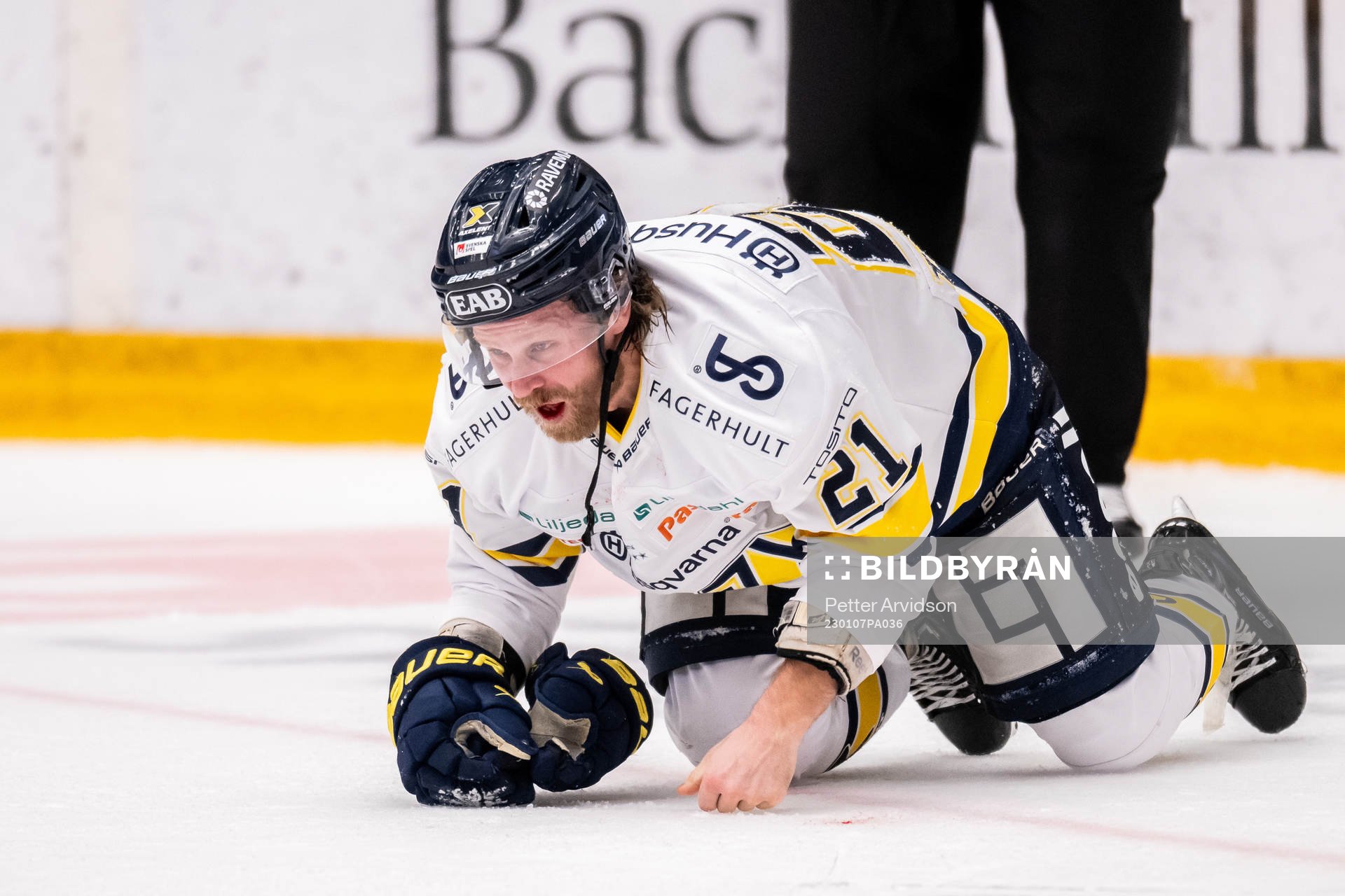 HV71s Mattias Tedenby har ont