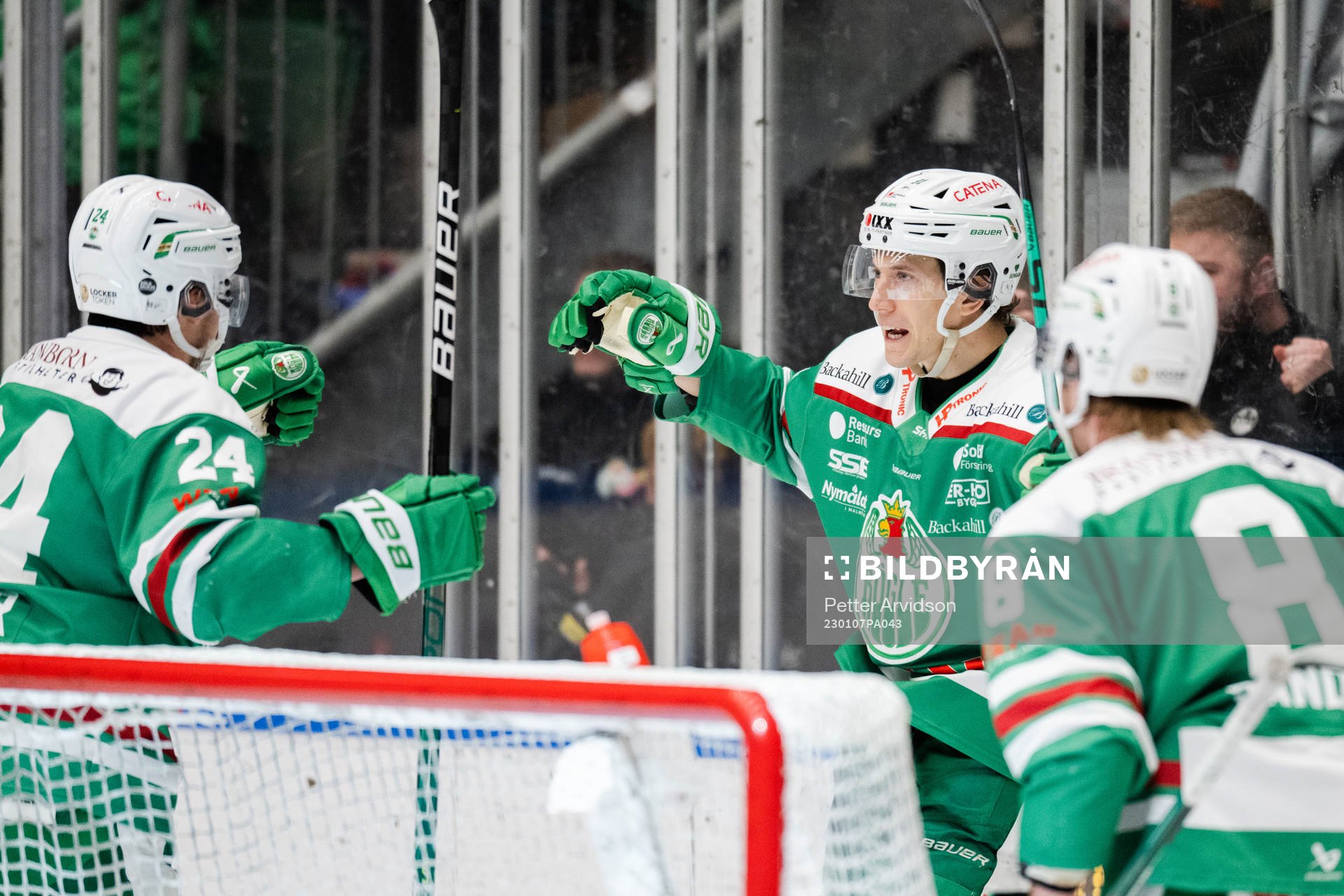 Rögles Adam Tambellini jublar