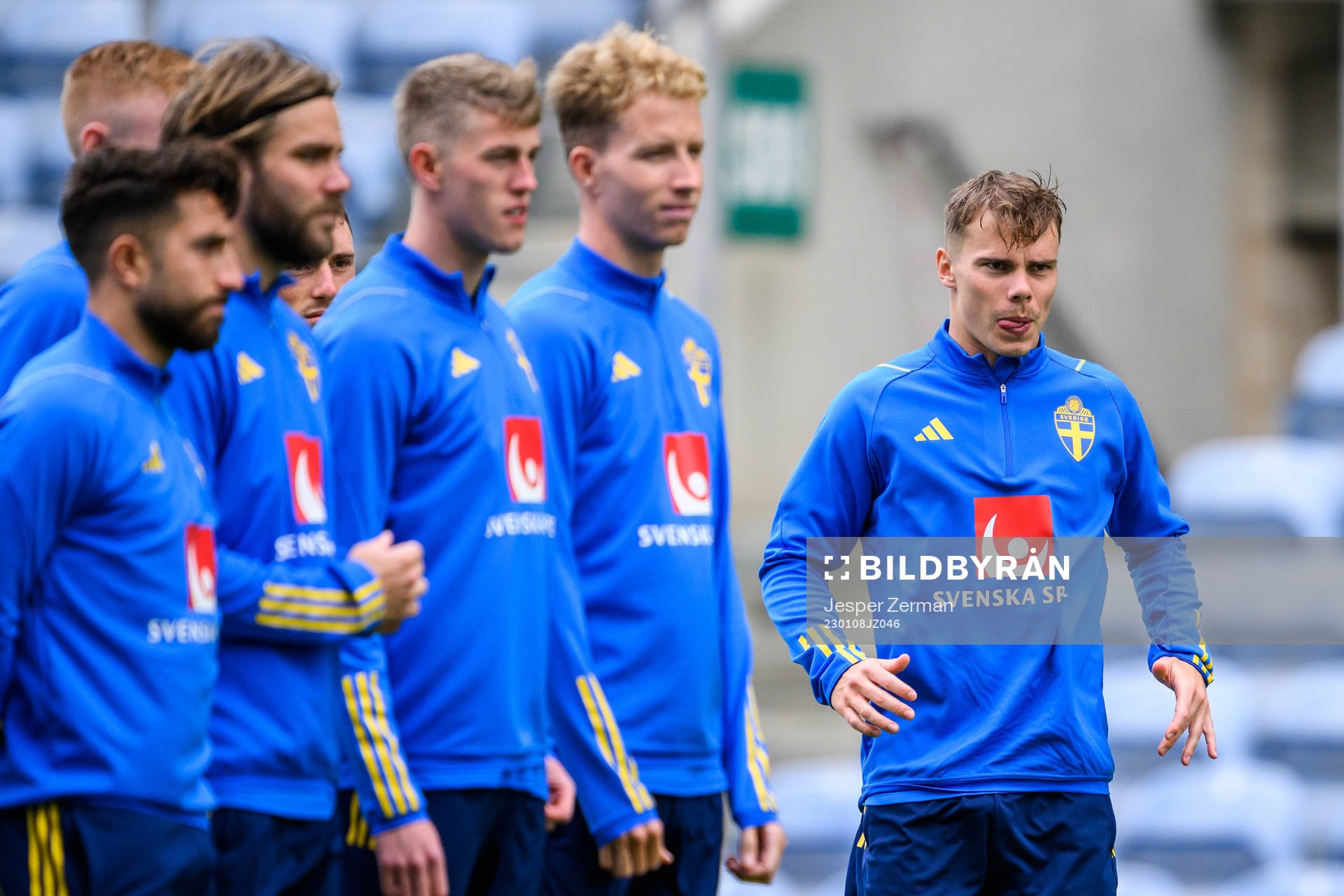 Moustafa Zeidan, Christoffer Nyman, Alexander Bernhardsson, Samuel Gustafson and Elias Andersson of the Swedish men's football national team at a training session on January 8, 2023 in Faro.