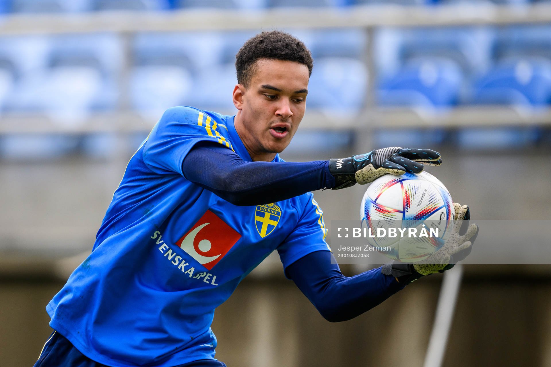 goalkeeper Oliver Dovin of the Swedish men's football