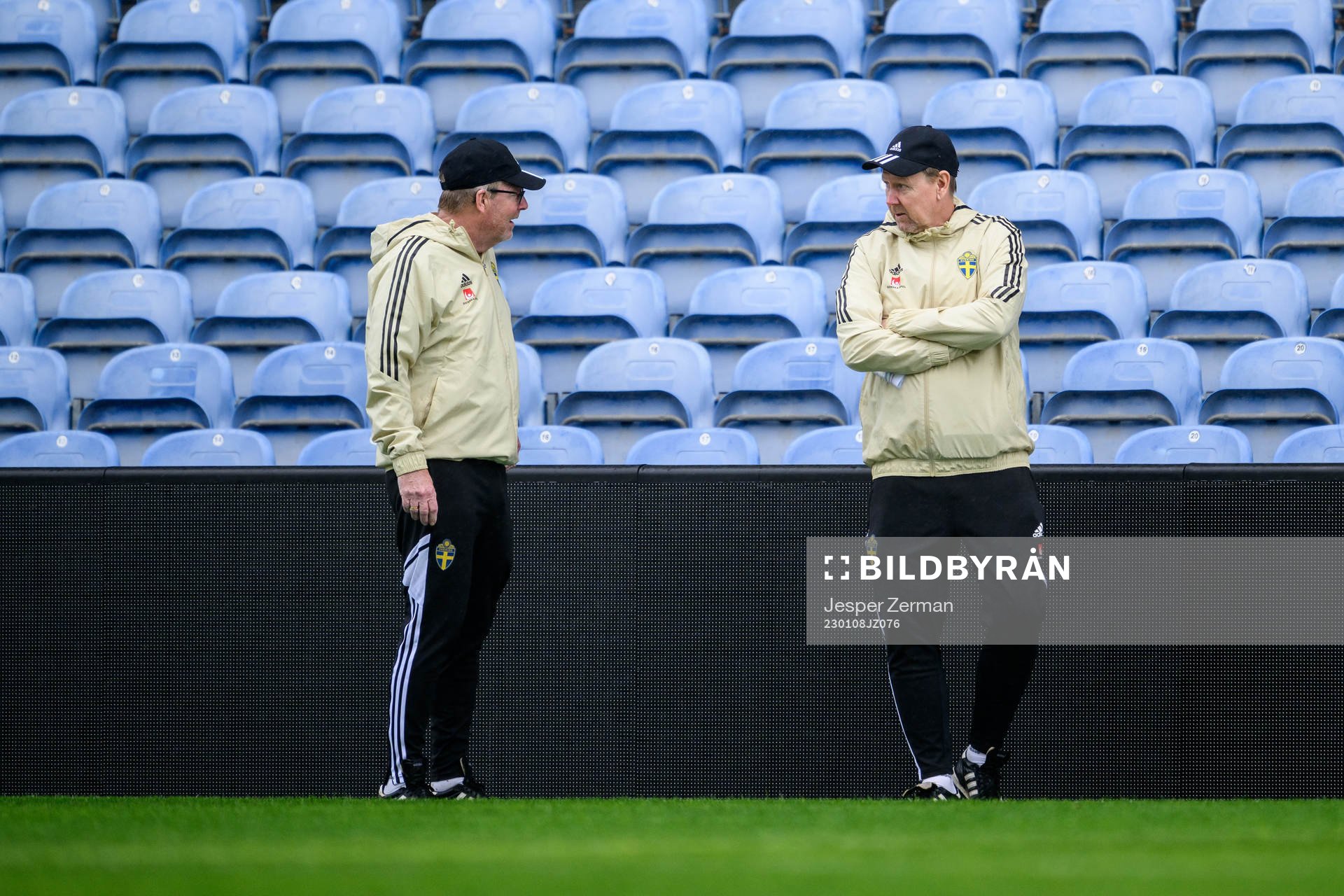 scout Lasse Jacobsson and assistant coach Peter Wettergen