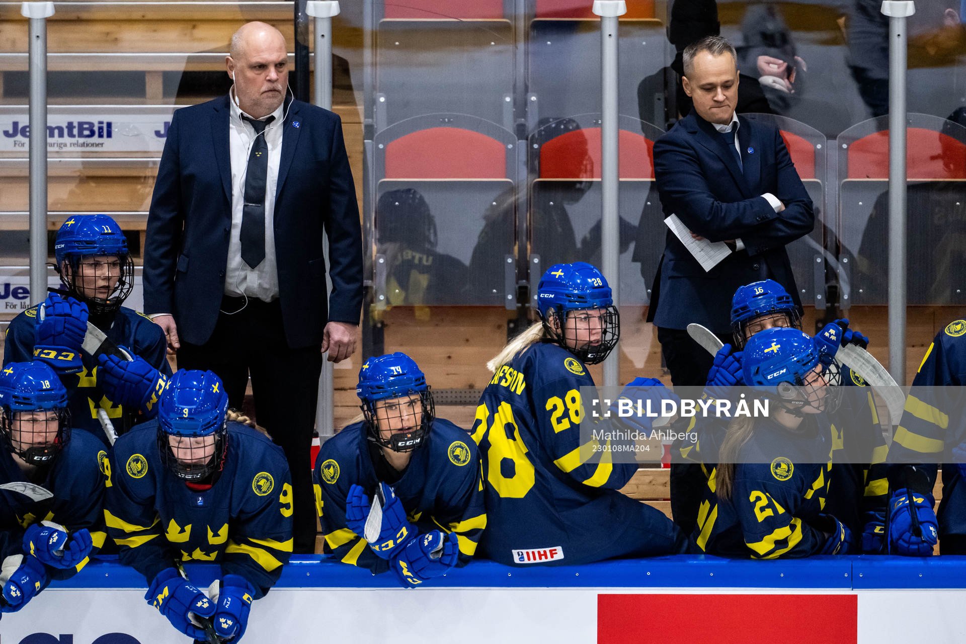 Assistant coach Ulf Hall and head coach Andreas Karlsson