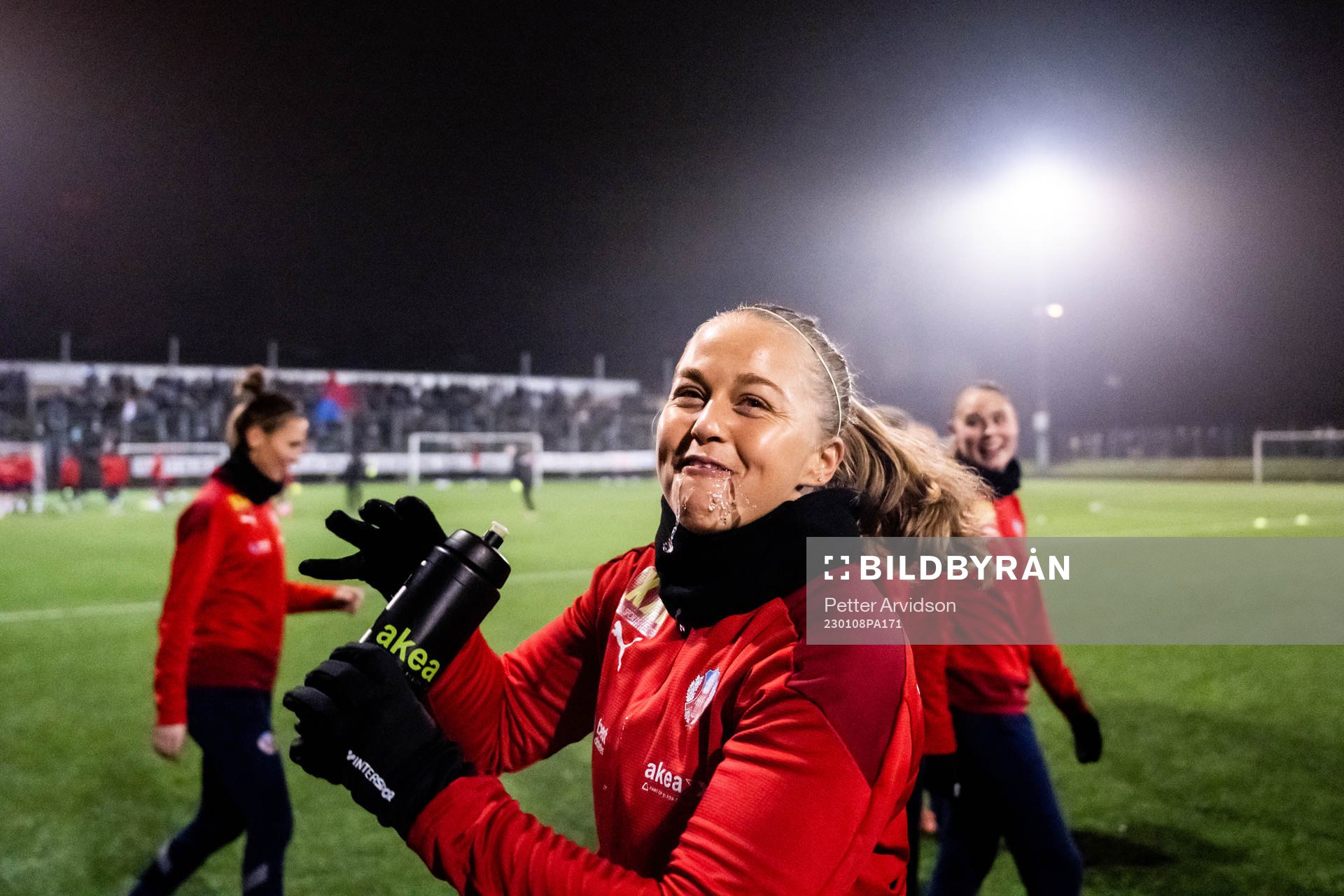 Stephanie Petersson under en gemensam fotbollsträning med Helsingborgs herr och damlag den 8 januari 2023 i Helsingborg. 