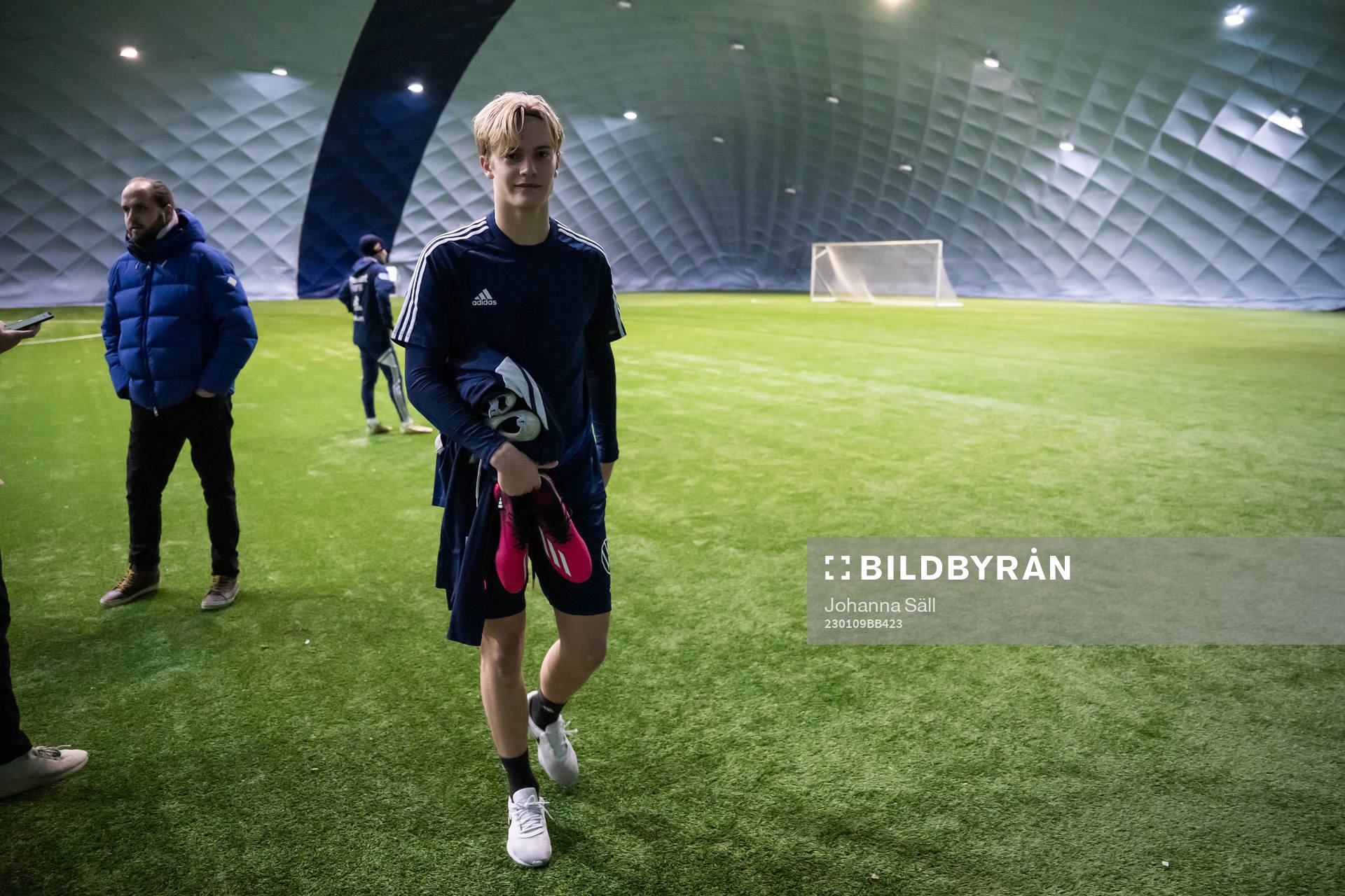 Lucas Bergvall efter en träning med Djurgården den 9 januari 2023 i Stockholm. 