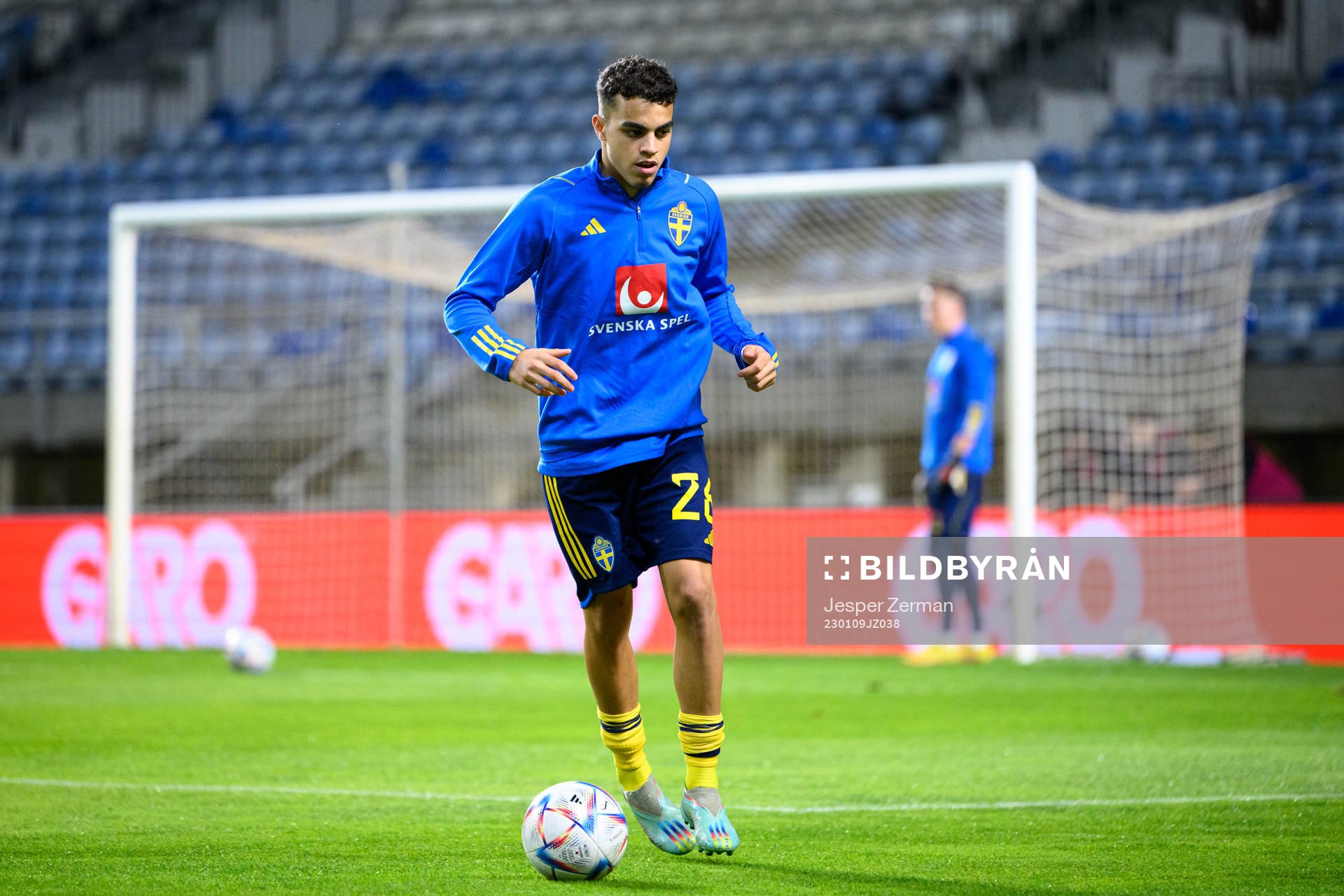 Yasin Ayari of Sweden