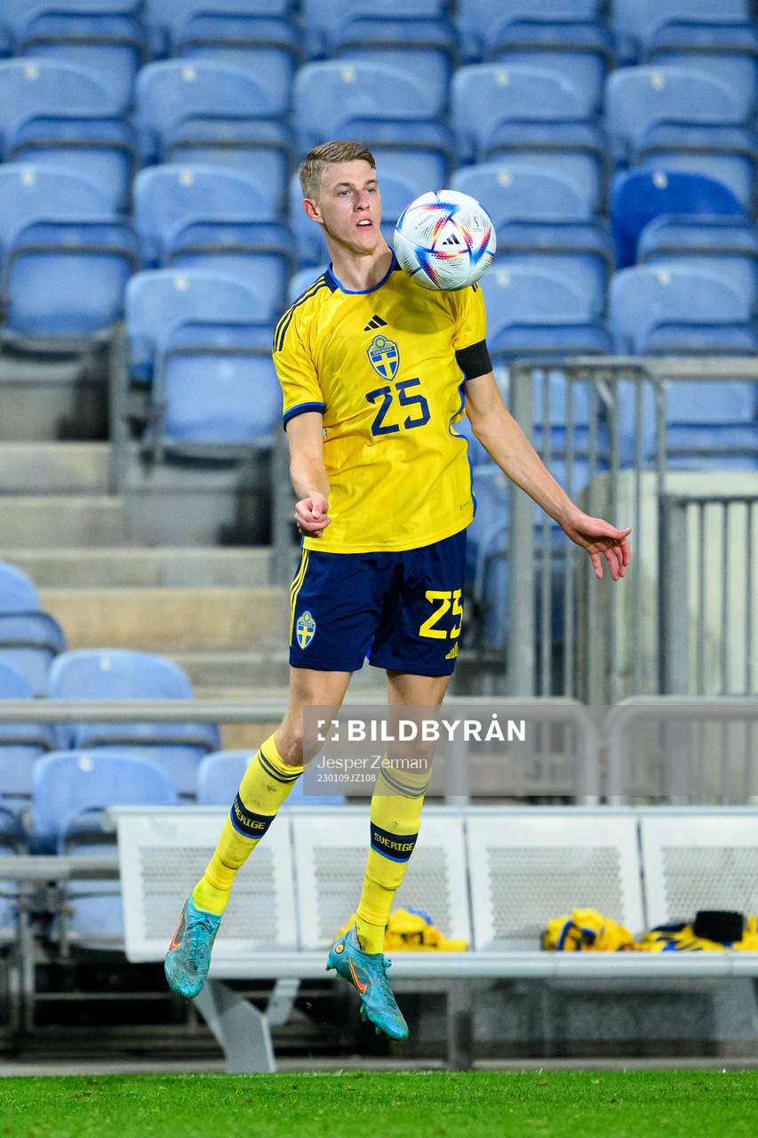 Alexander Bernhardsson of Sweden