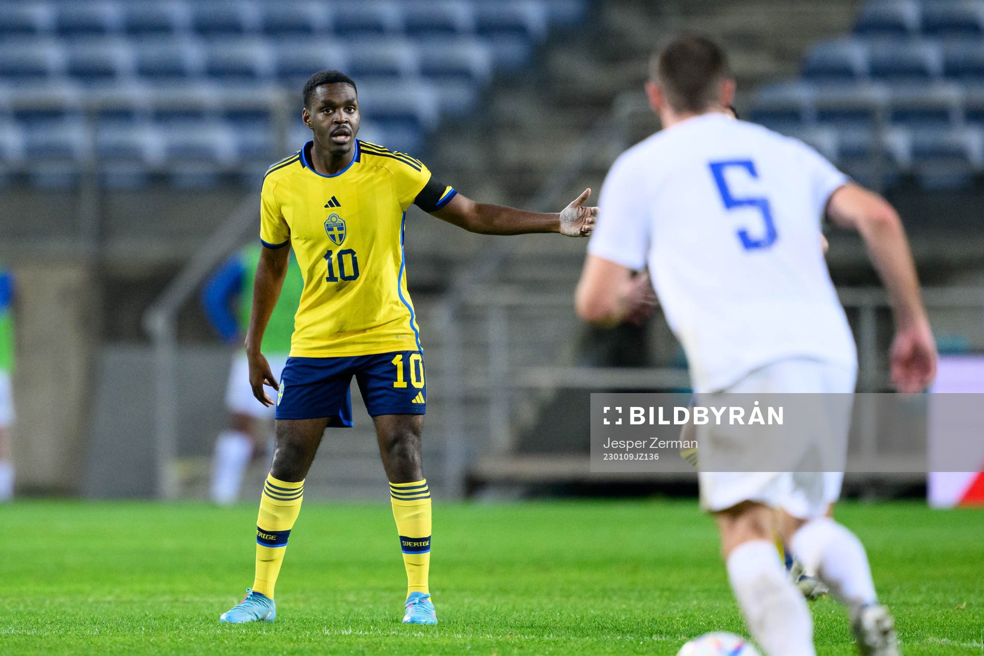 Joel Asoro of Sweden