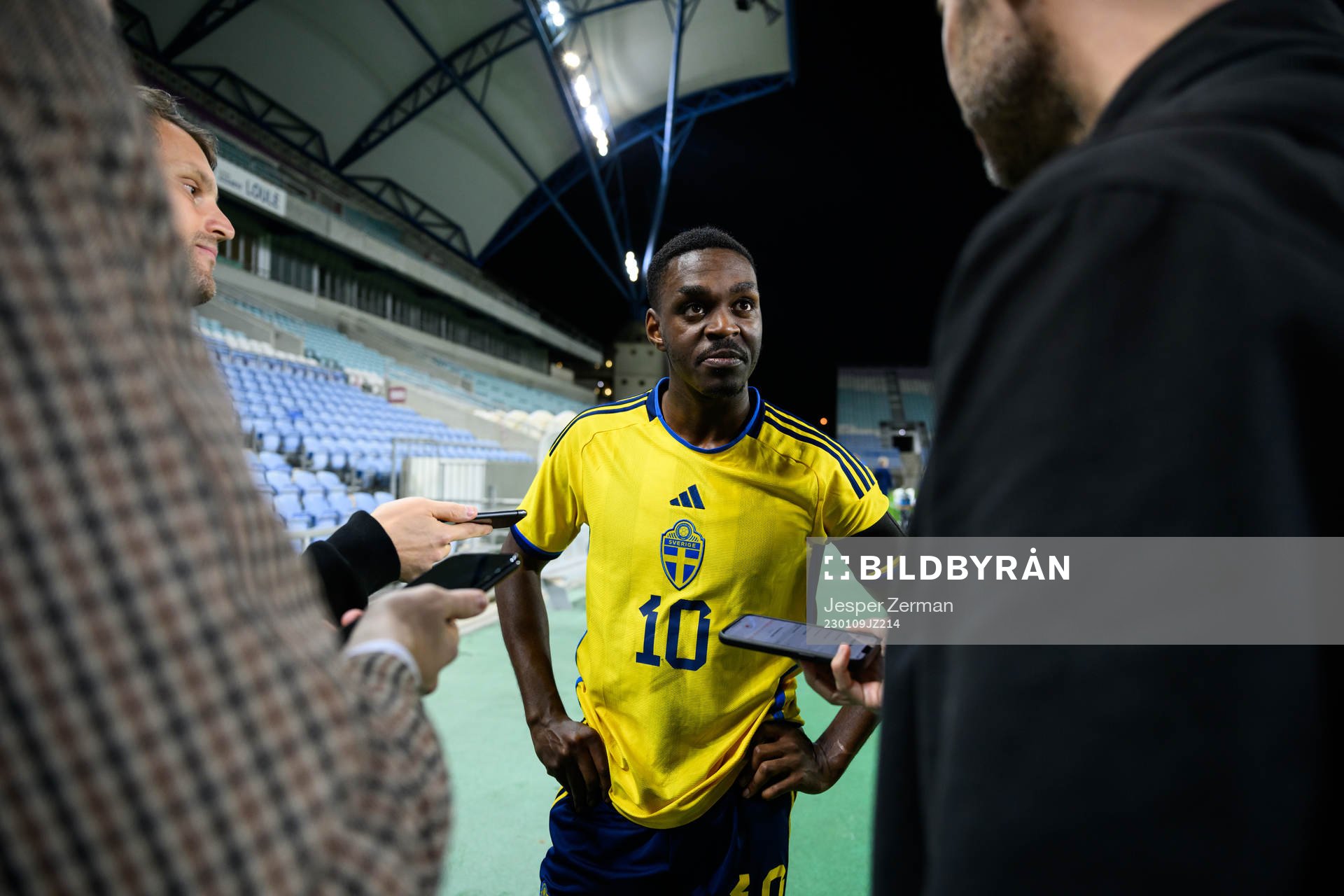 Joel Asoro of Sweden speaks to media