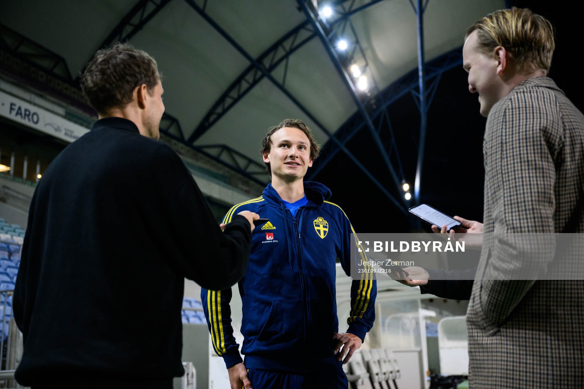 Hjalmar Ekdal of Sweden speaks to media after the international friendly football match between Sweden and Finland on January 9, 2023 in Faro. 