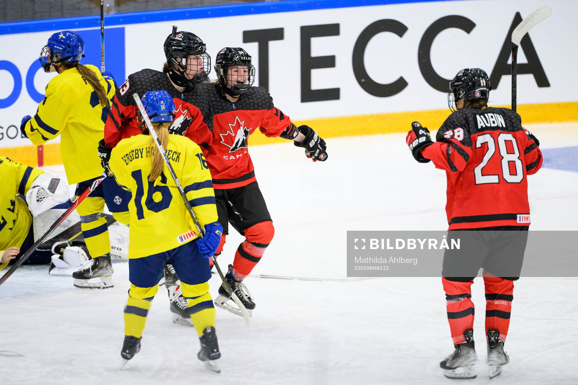 Caitlin Kraemer of Canada celebrates