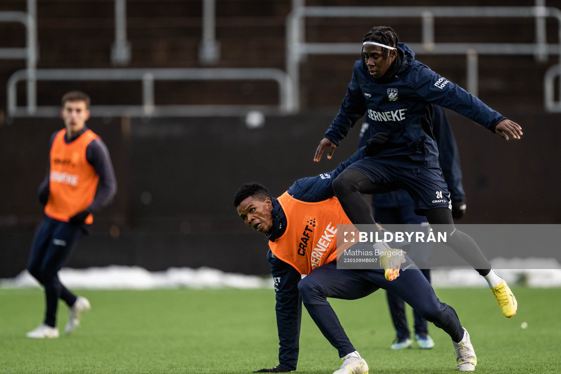 Provspelaren Franklin Gabriel Matib  och Abundance Salaou