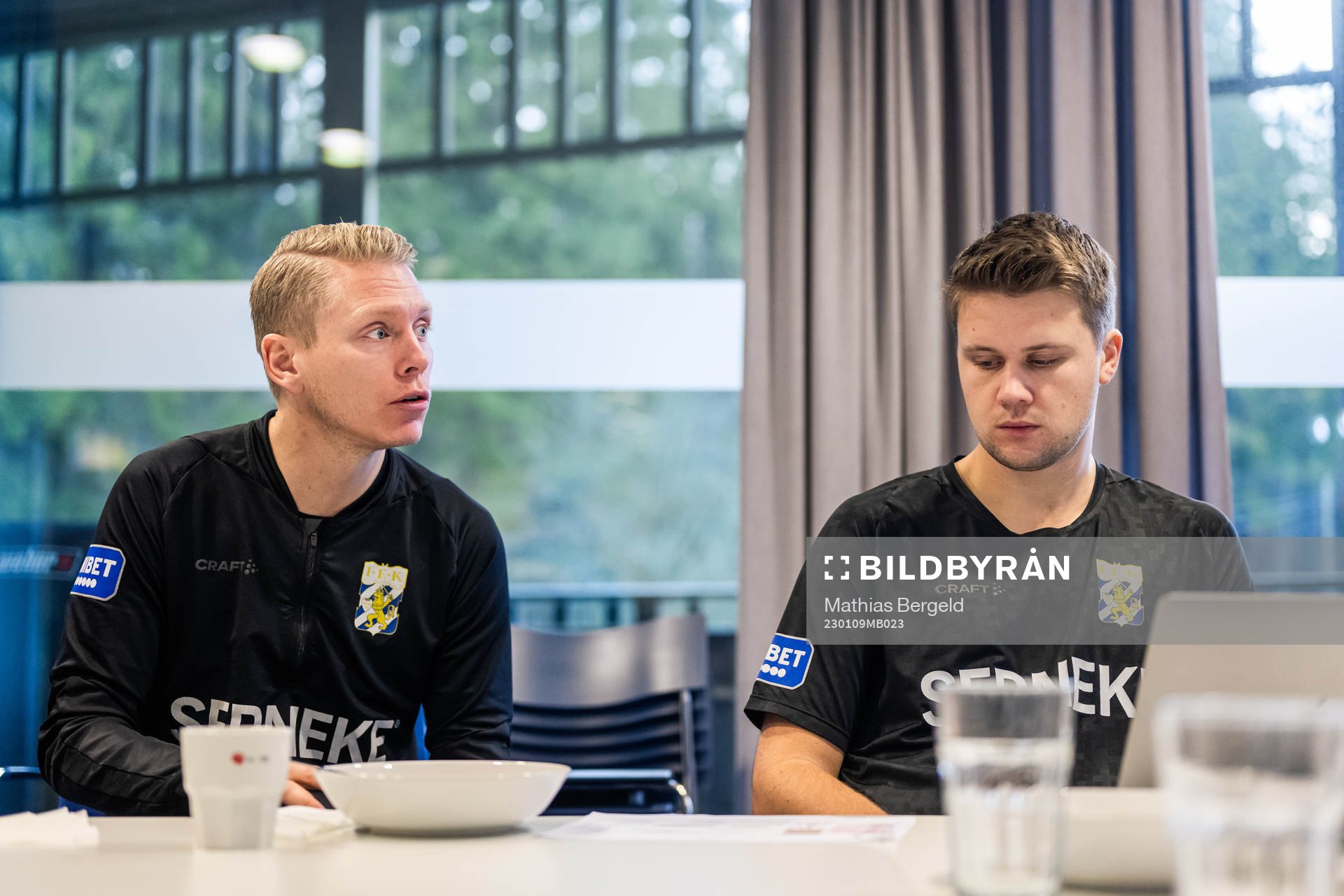 Fystränare Kalle Olsson och analytiker Fred Jähnke
