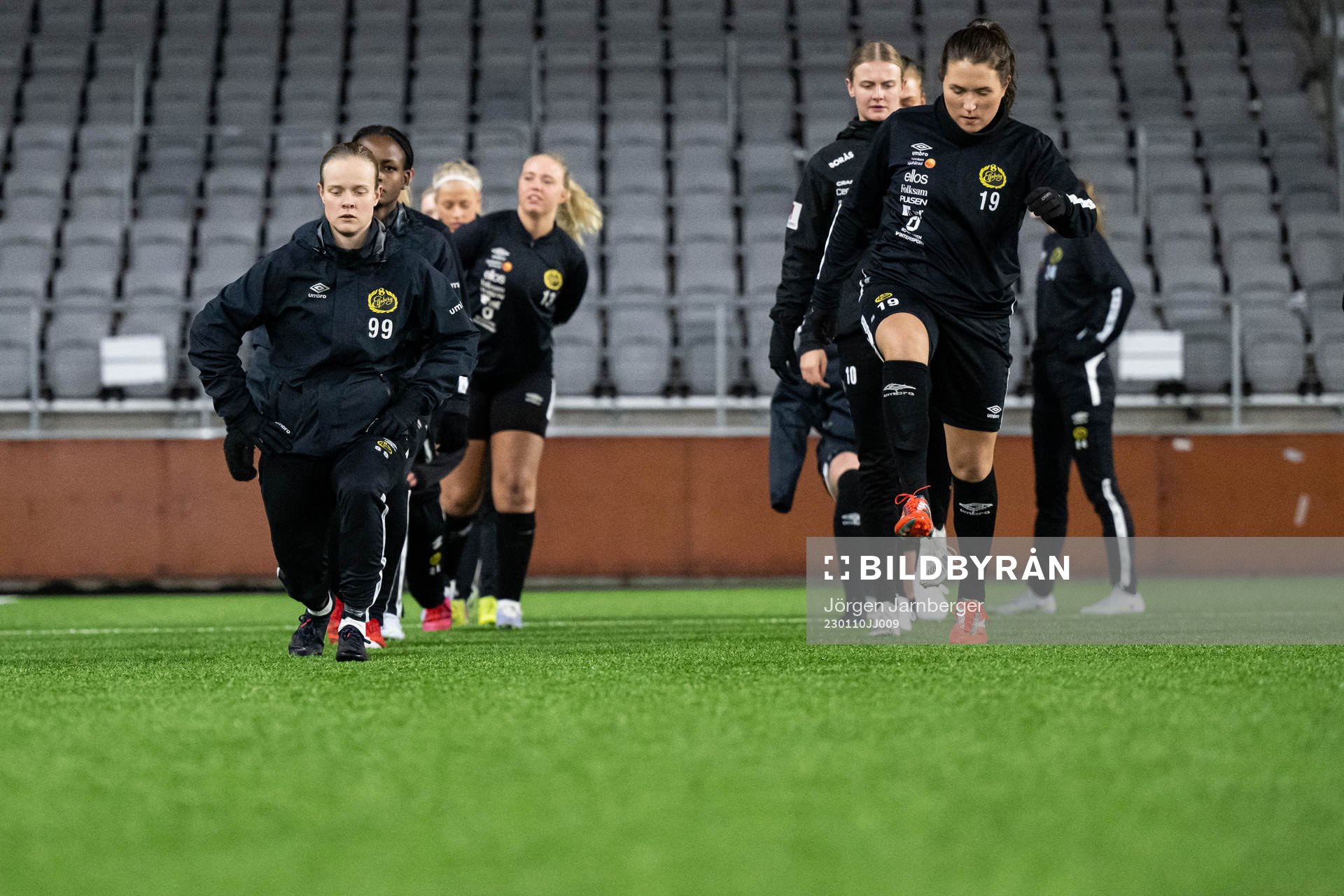 Spelarna värmer upp