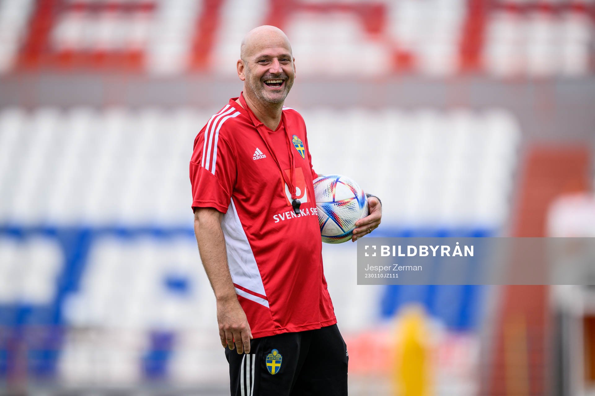 assistant coach Magnus Wikman of the Swedish women's
