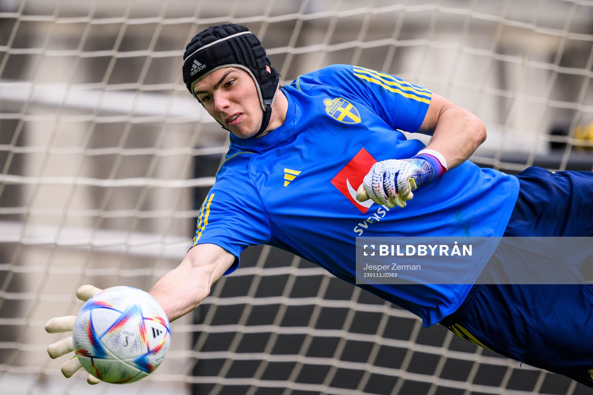 goalkeeper Jacob Widell Zetterström of the Swedish men's