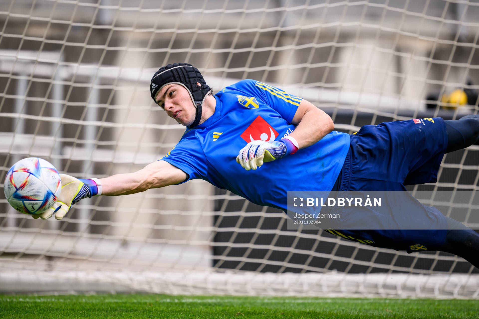 goalkeeper Jacob Widell Zetterström of the Swedish men's