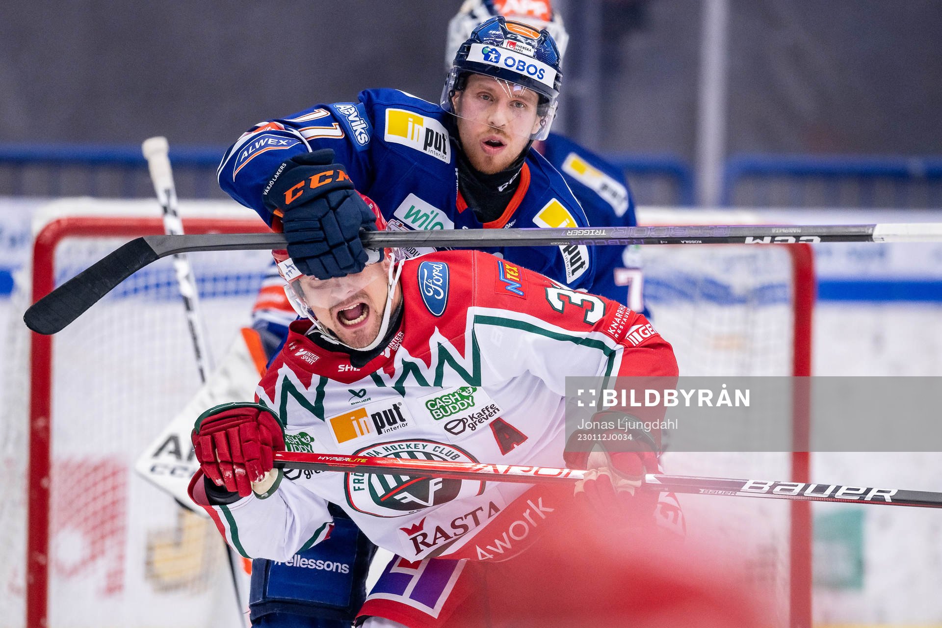 Växjös Kalle Kossila och Frölundas Nicklas Lasu