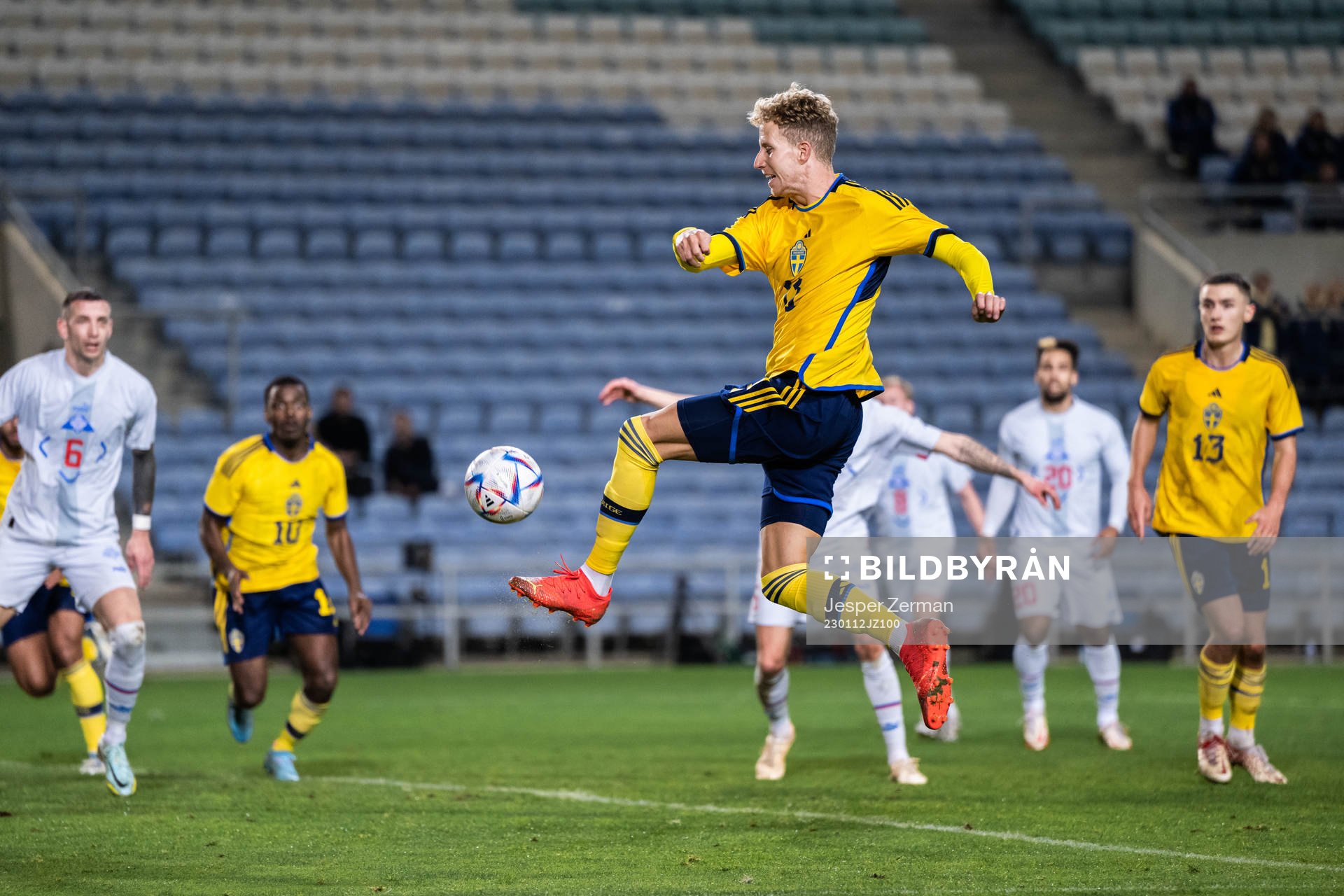 Samuel Gustafson of Sweden during the international friendly football match between Sweden and Iceland on January 12, 2023 in Faro.