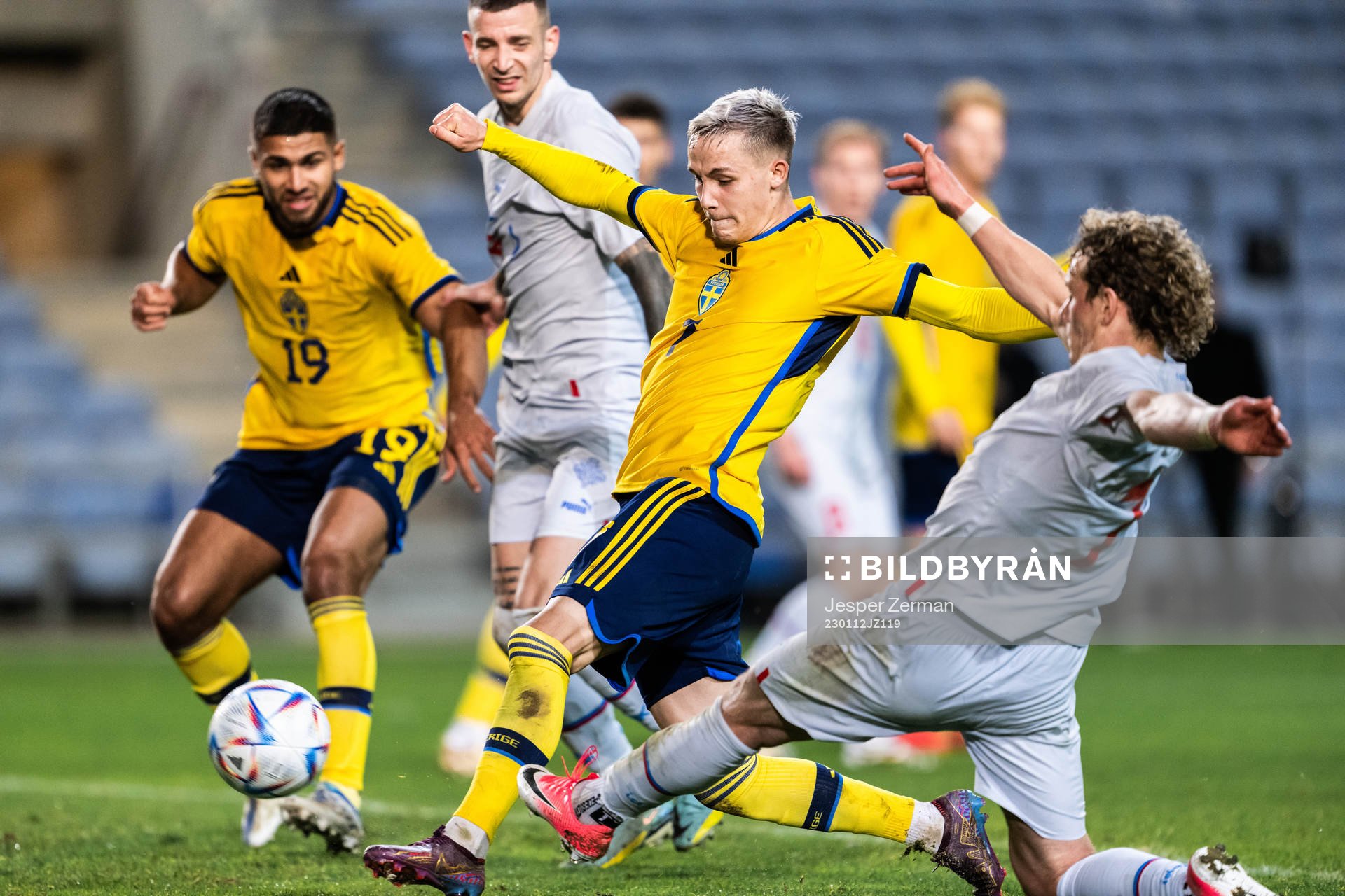 Jacob Ondrejka of Sweden scores 2-1