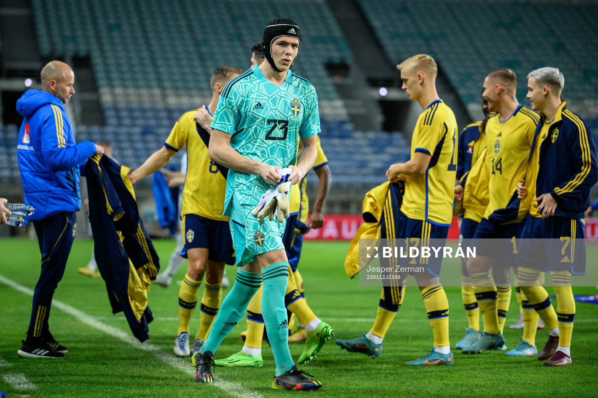 goalkeeper Jacob Widell Zetterström of Sweden