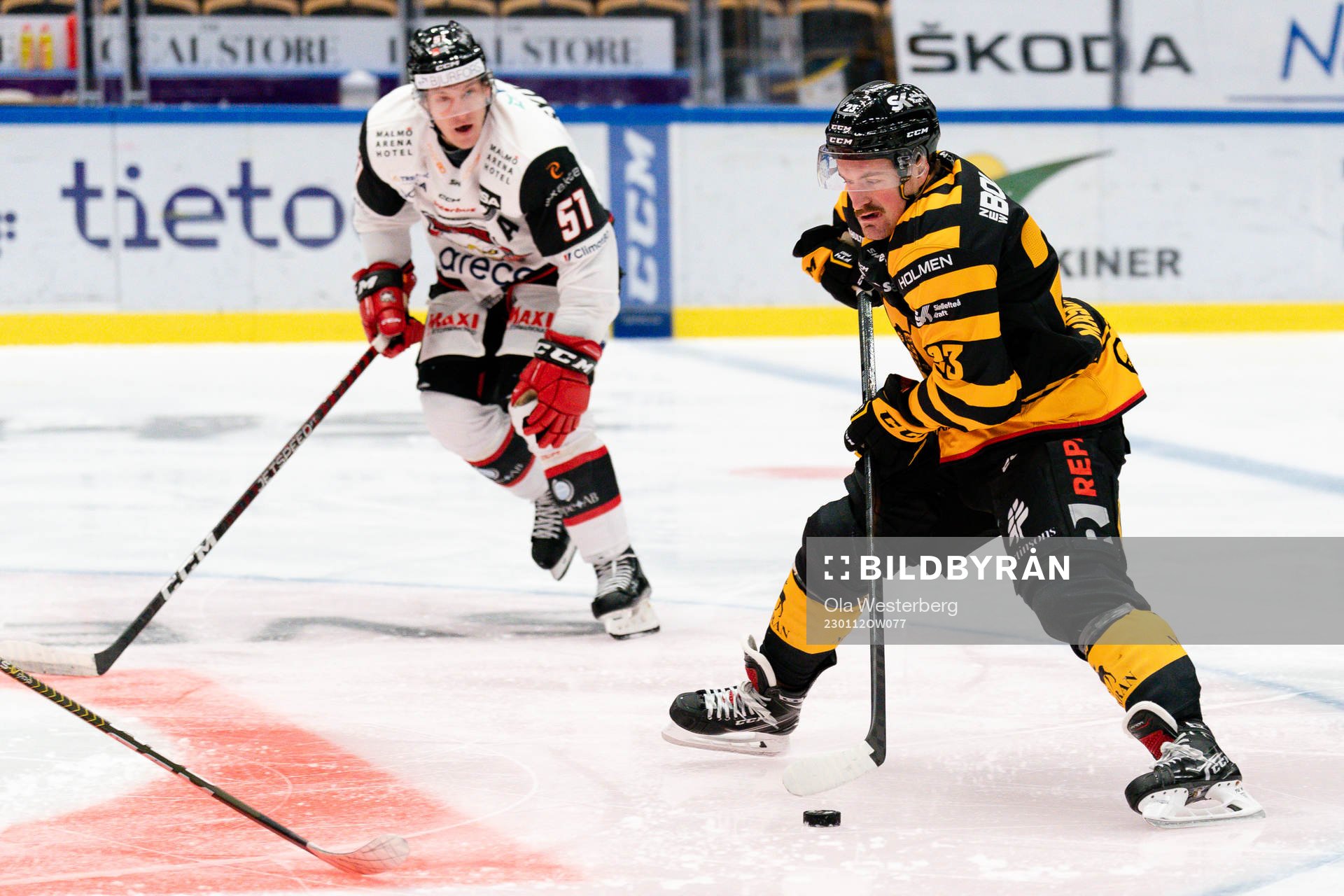 Malmö Redhawks Emil Sylvegård och Skellefteås Adam