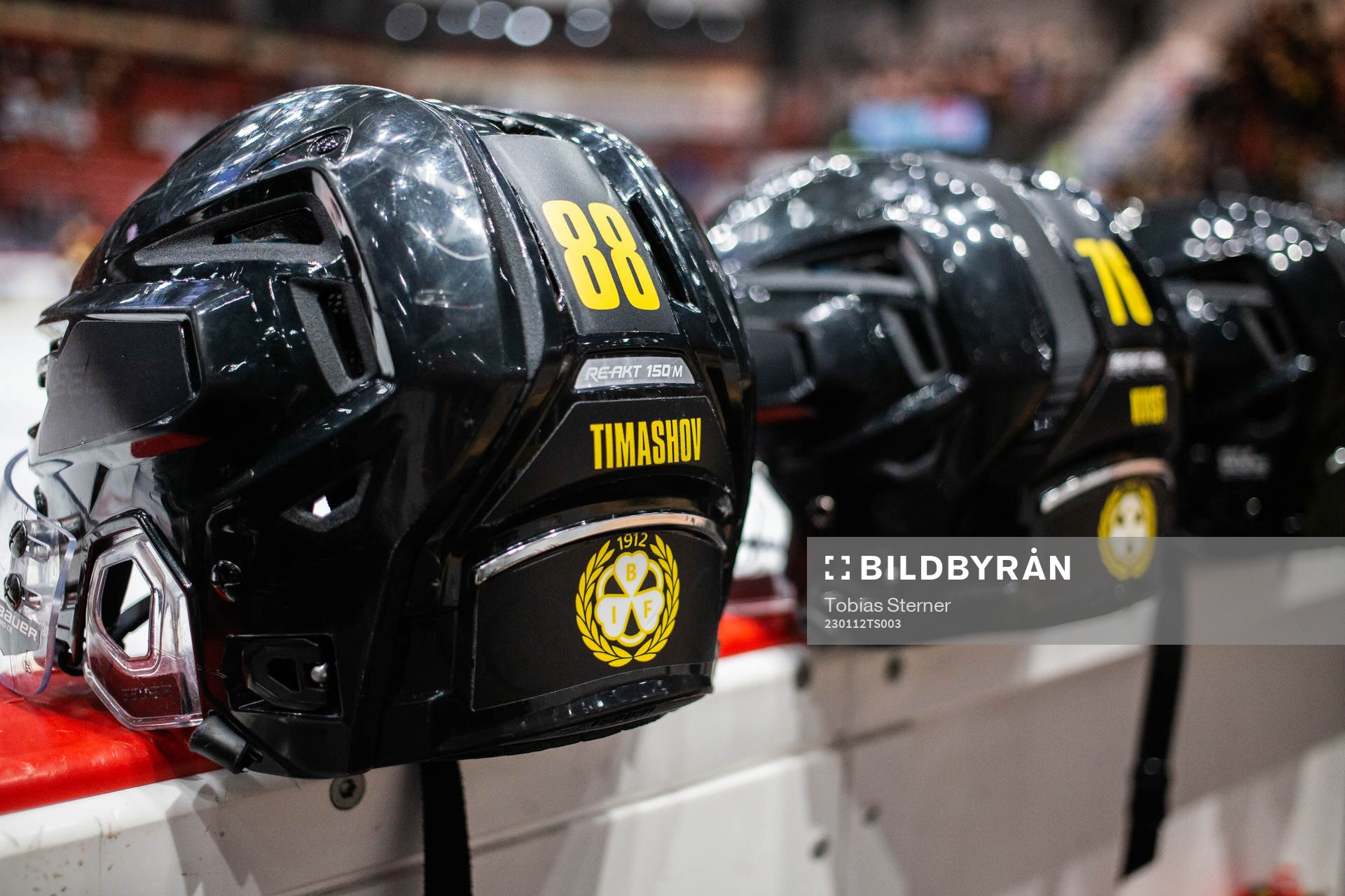 Brynäs Dmytro Timashovs hjälm