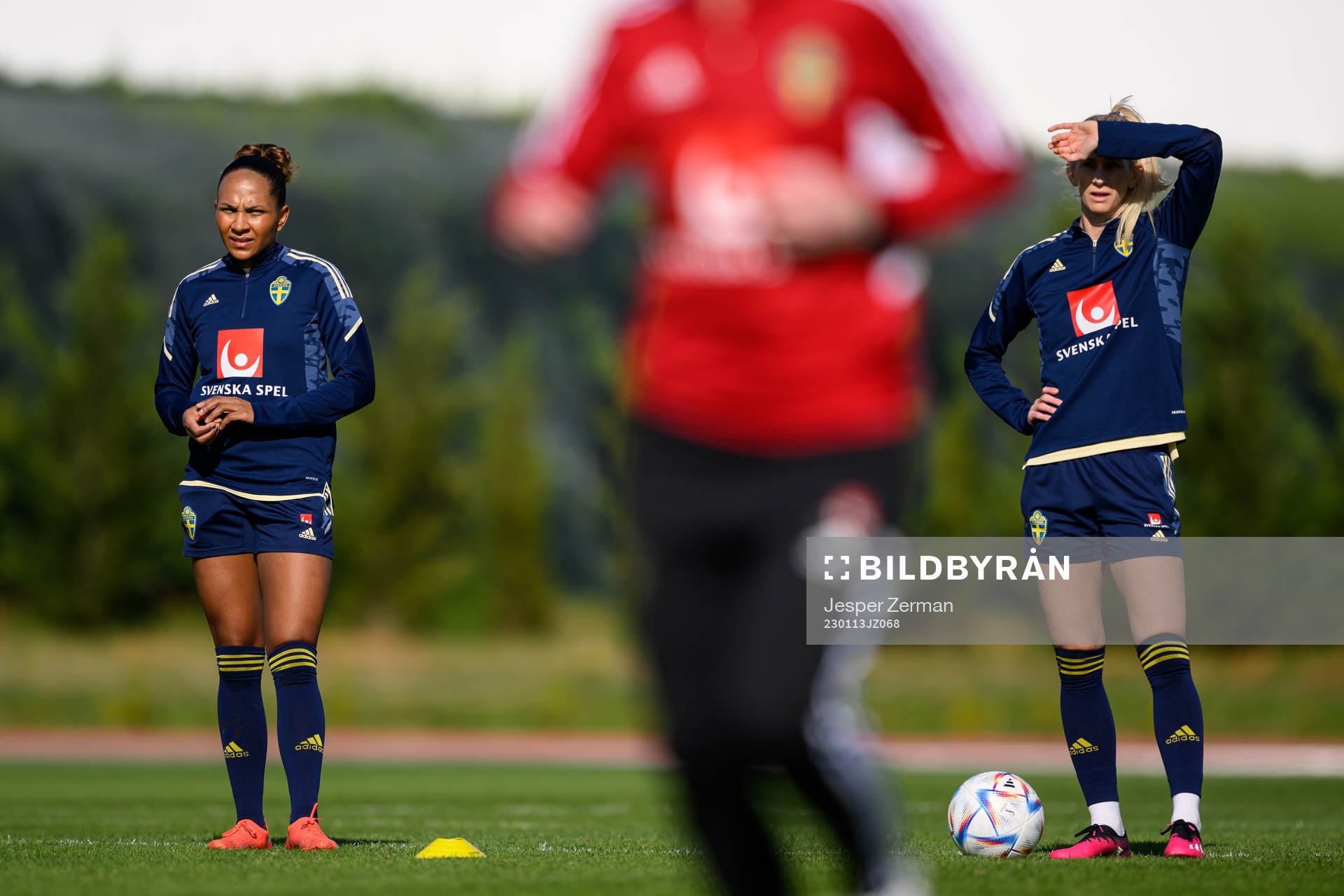 Madelen Janogy and Sofia Jakobsson of the Swedish women's