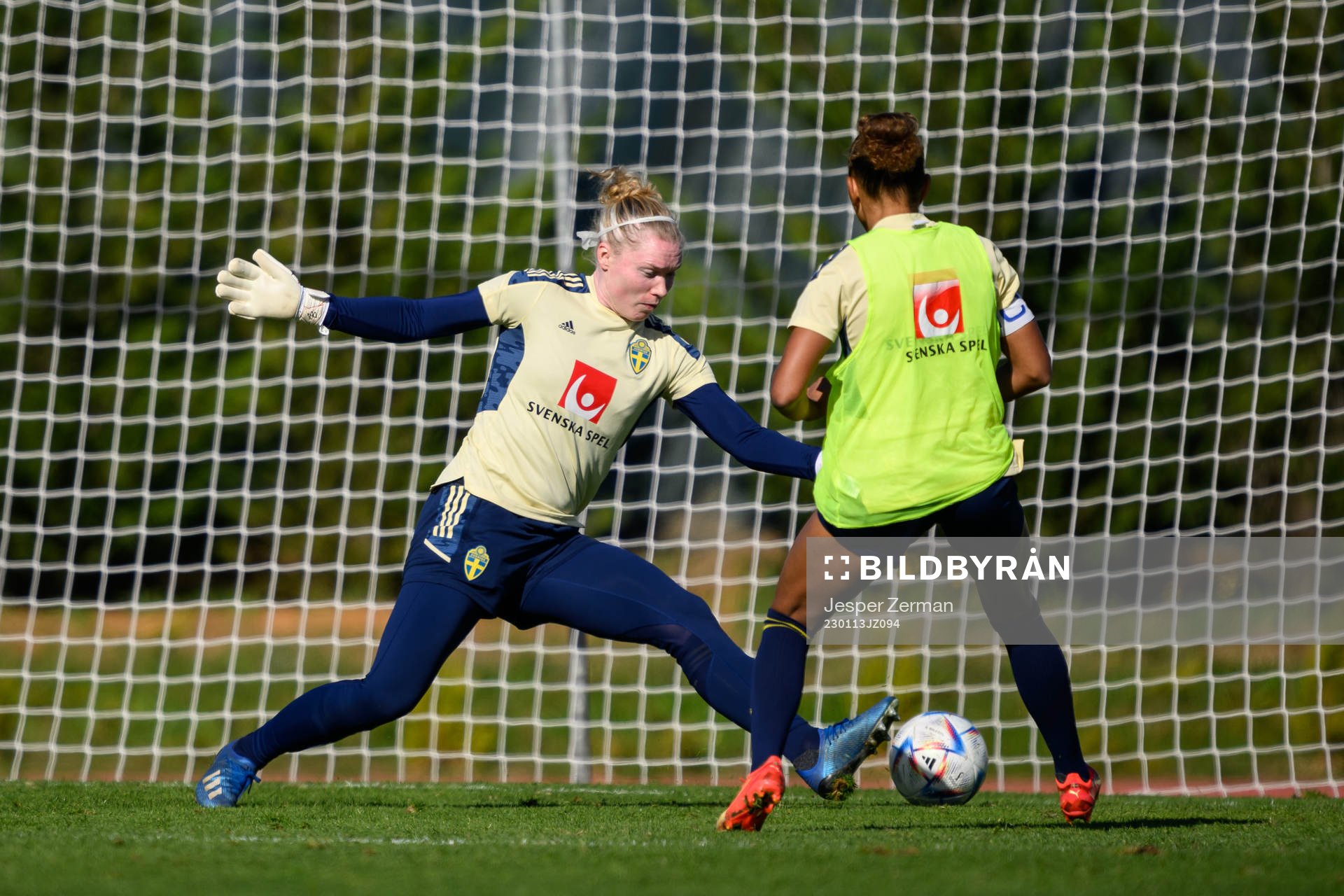 goalkeeper Hedvig Lindahl and Madelen Janogy of the Swedish