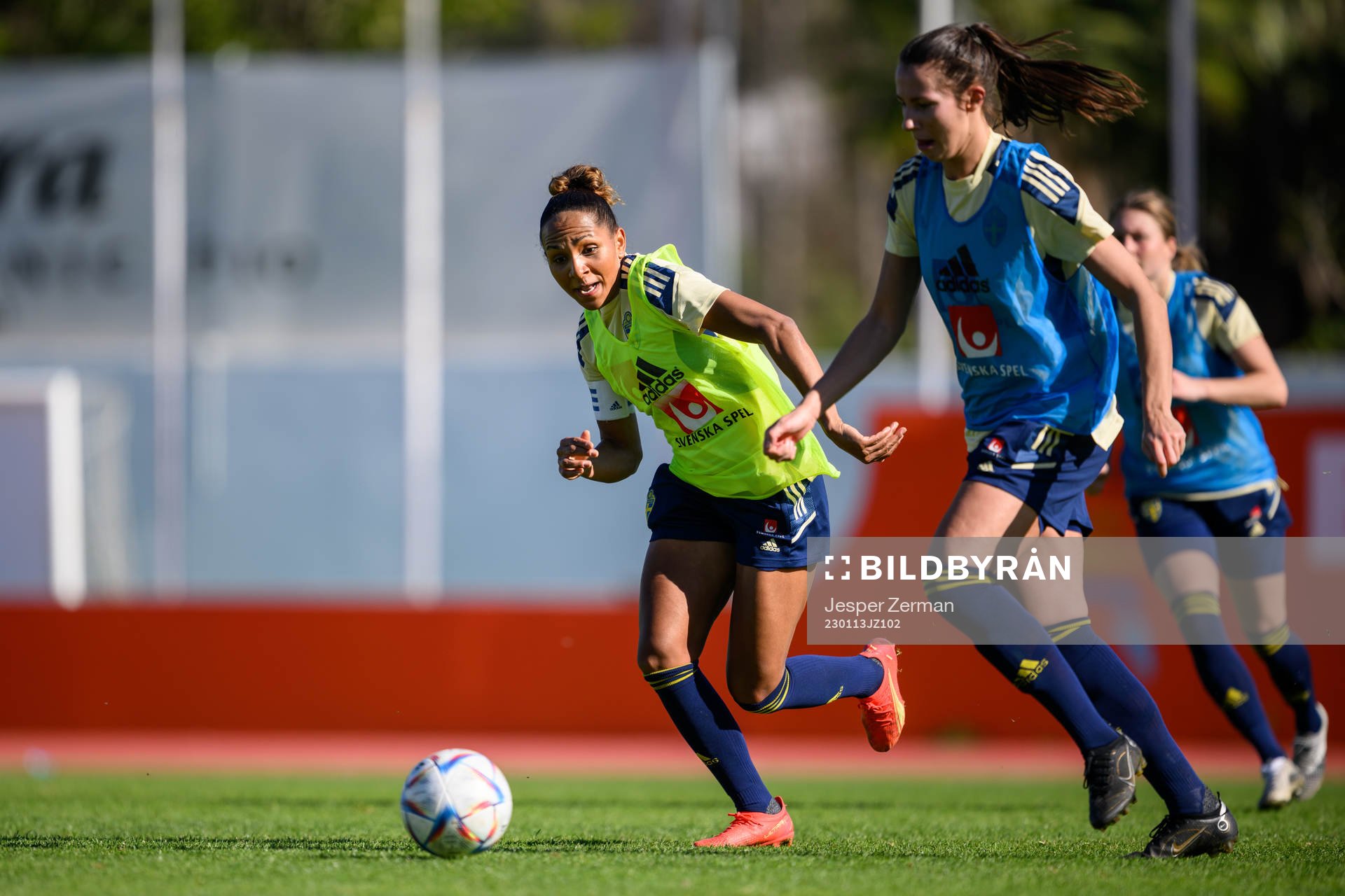 Madelen Janogy and Nellie Karlsson of the Swedish women's