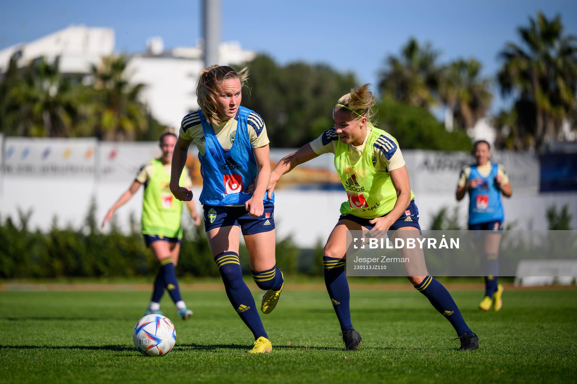 Matilda Vinberg and Stina Lennartsson of the Swedish