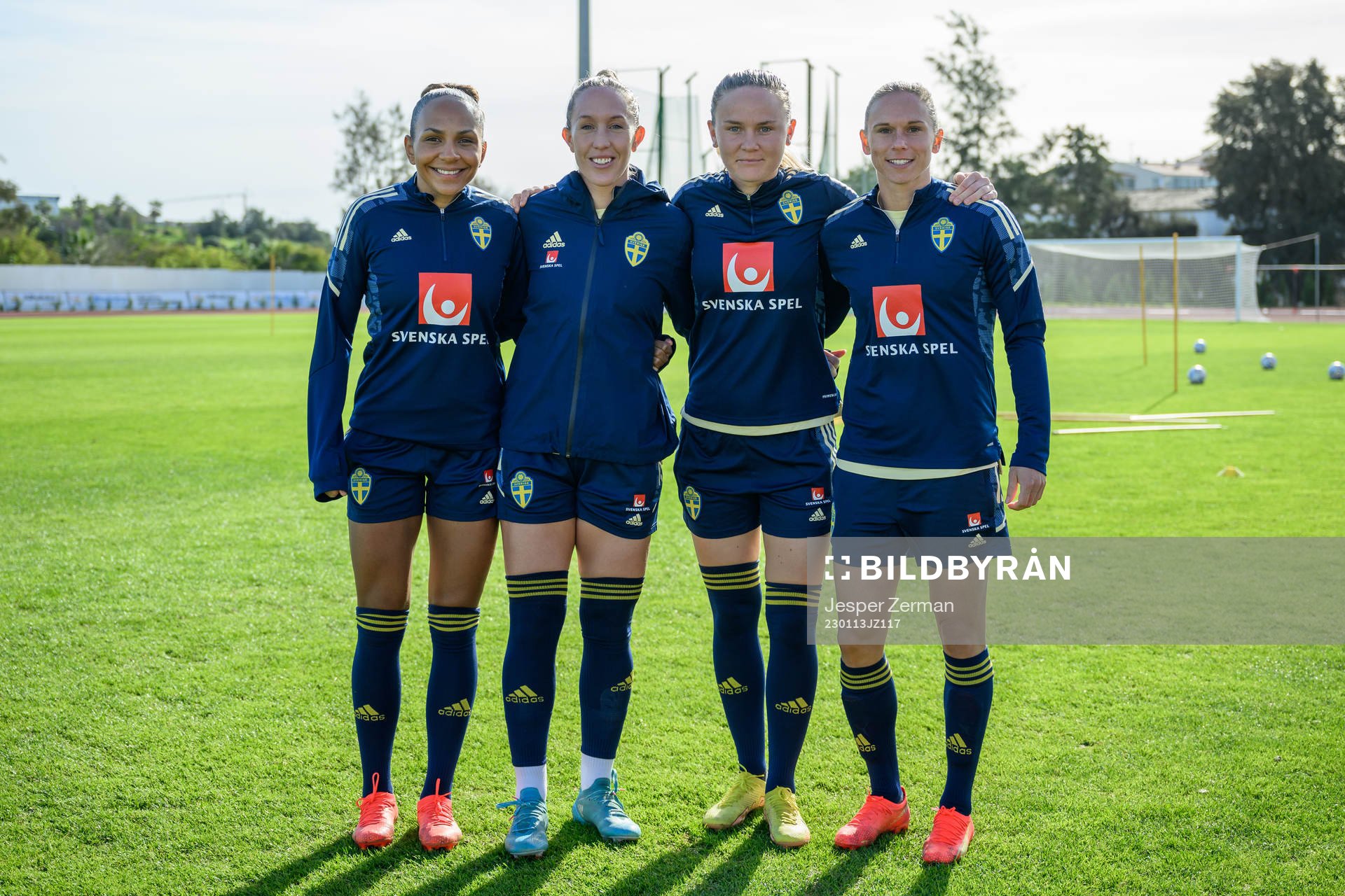 Madelen Janogy, Julia Roddar, Matilda Vinberg and Jonna