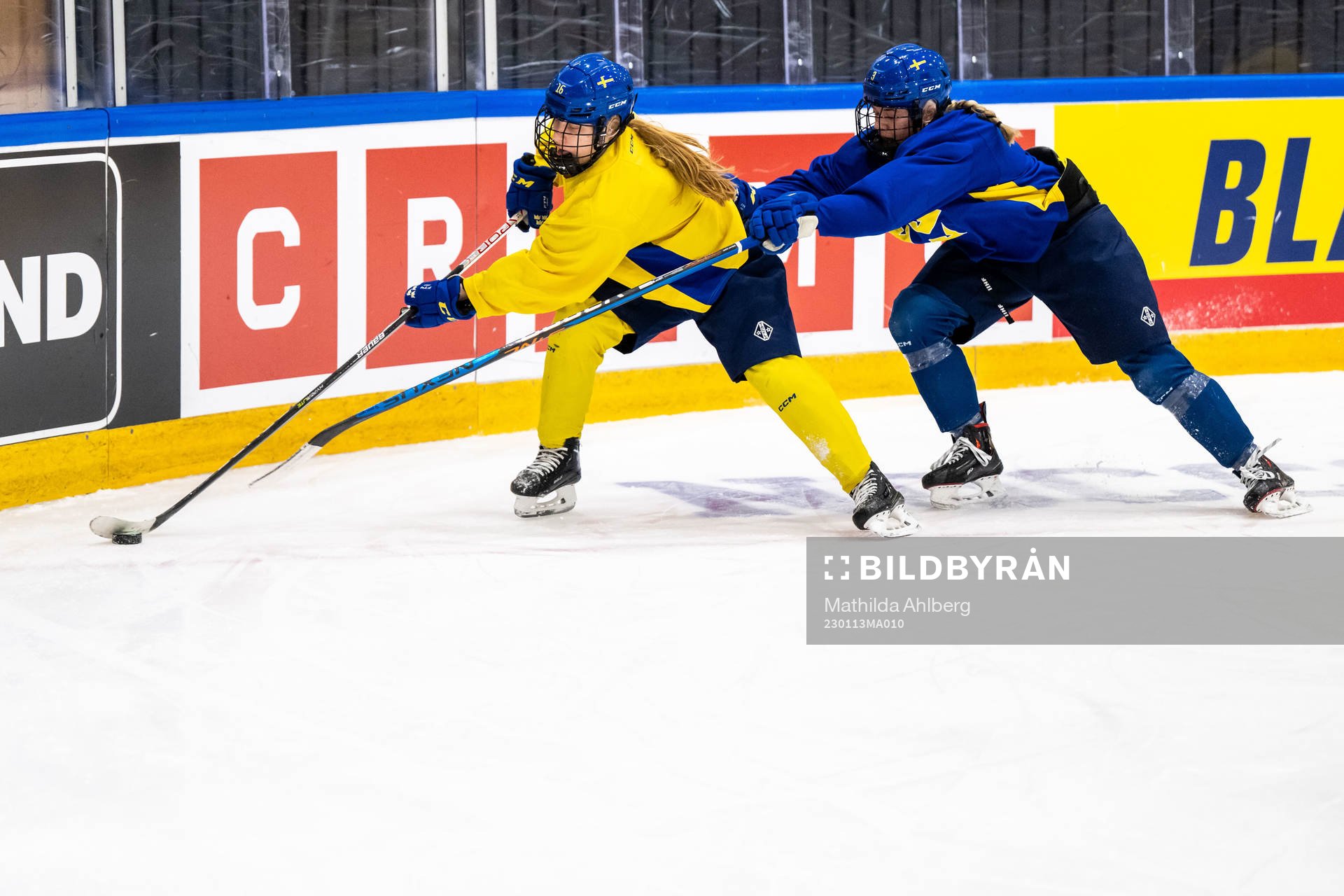 Emilia Bergeby Hallbeck and Mira Jungåker of Sweden at a
