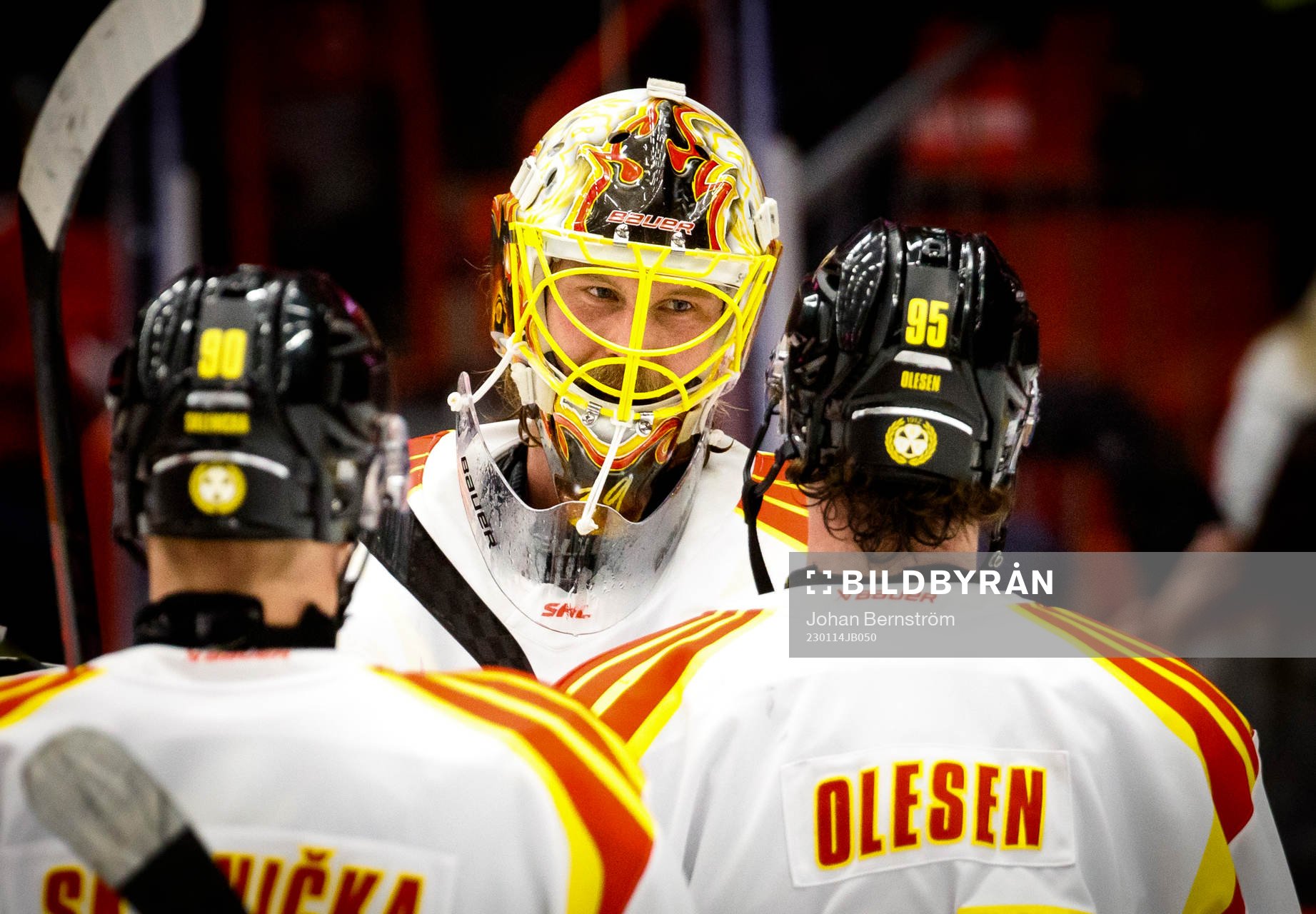 Brynäs målvakt Anders Lindbäck jublar