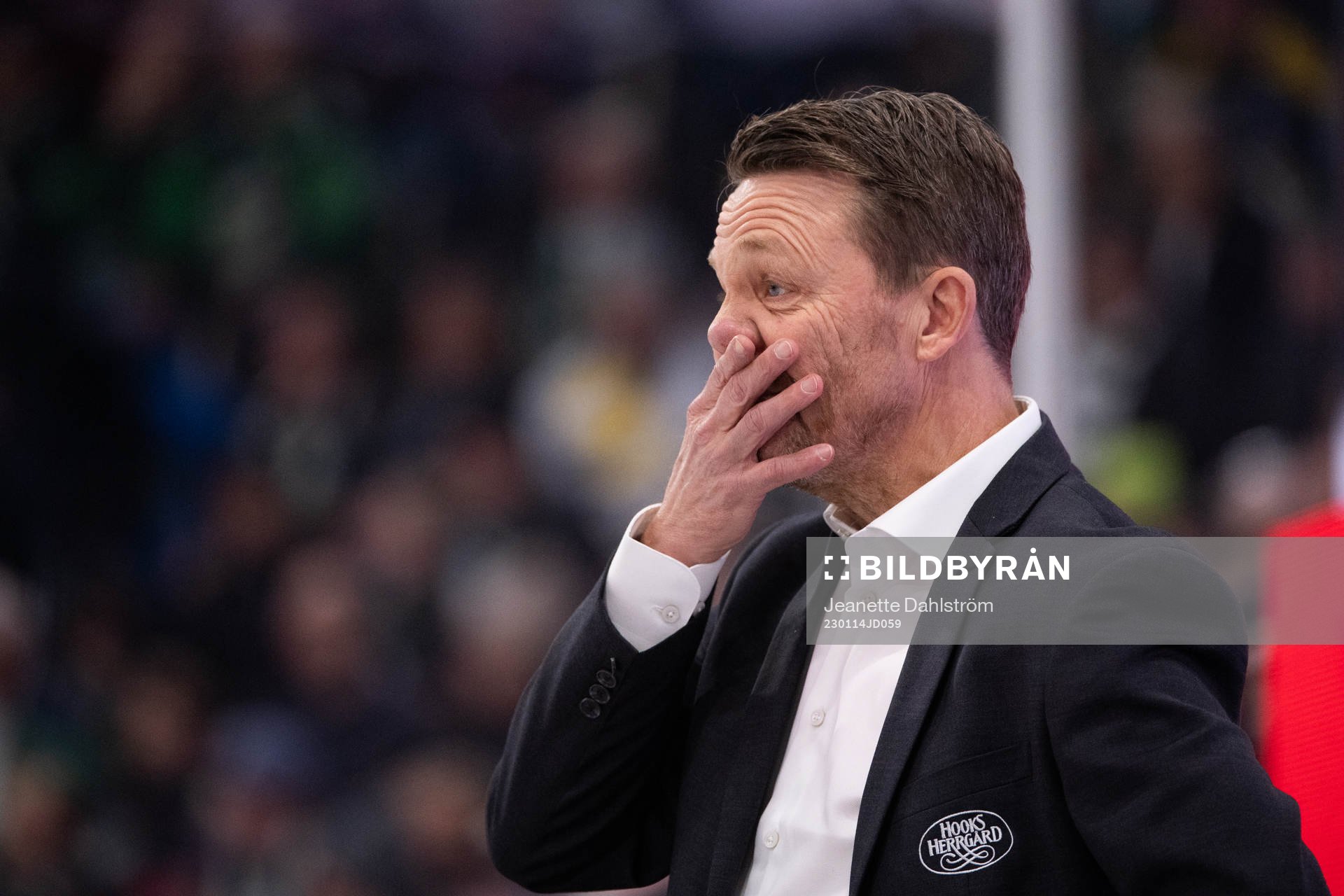 HV71s assisterande tränare Charles Berglund