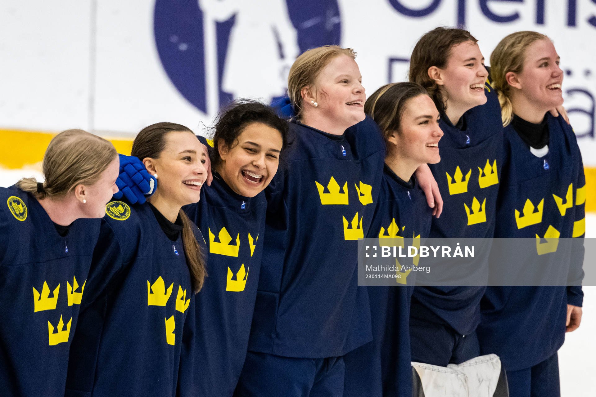 Stella Lindell, Olivia Sohrner, Astrid Lindeberg ,Emma