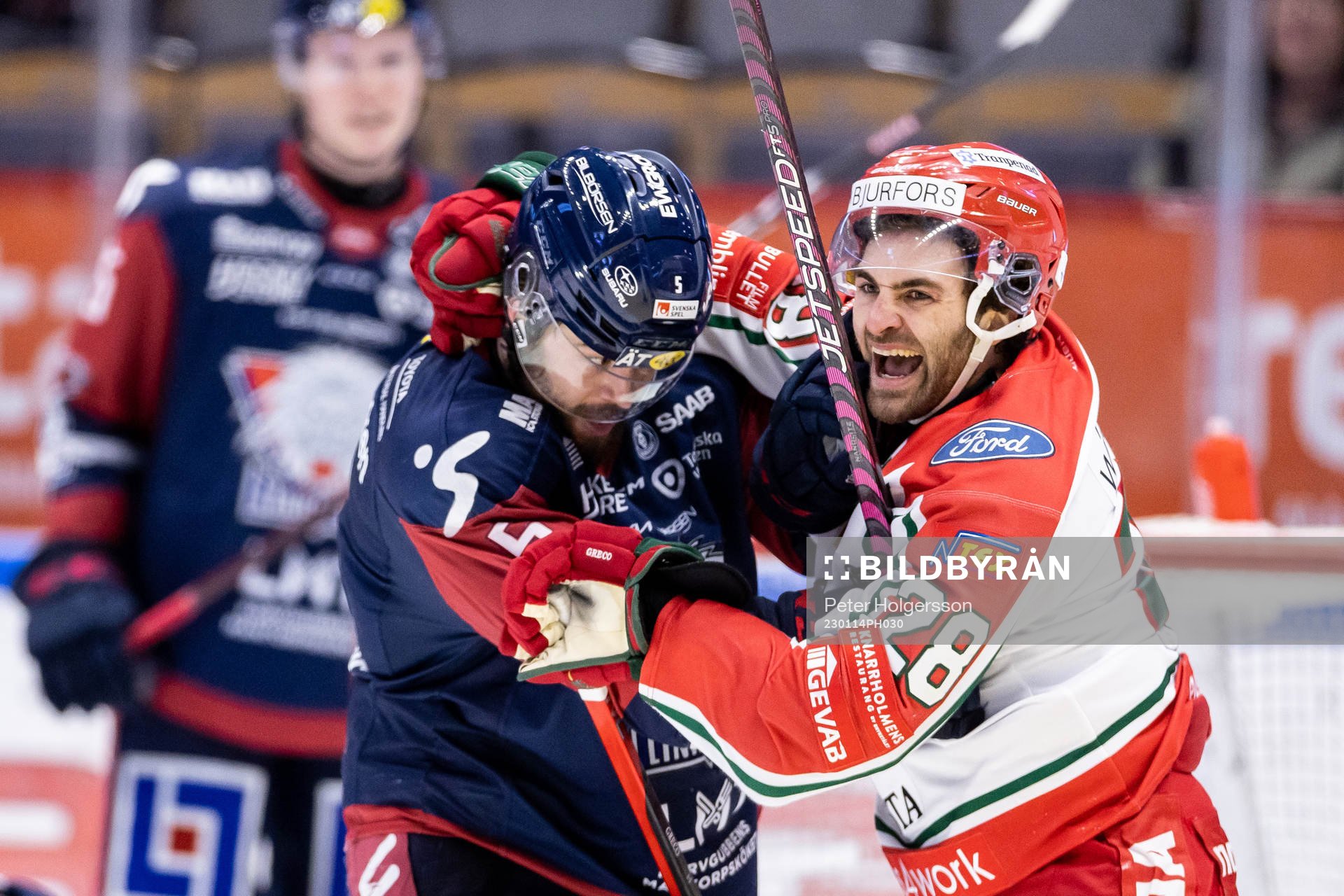 Linköpings Oscar Fantenberg och Frölundas Anthony Greco