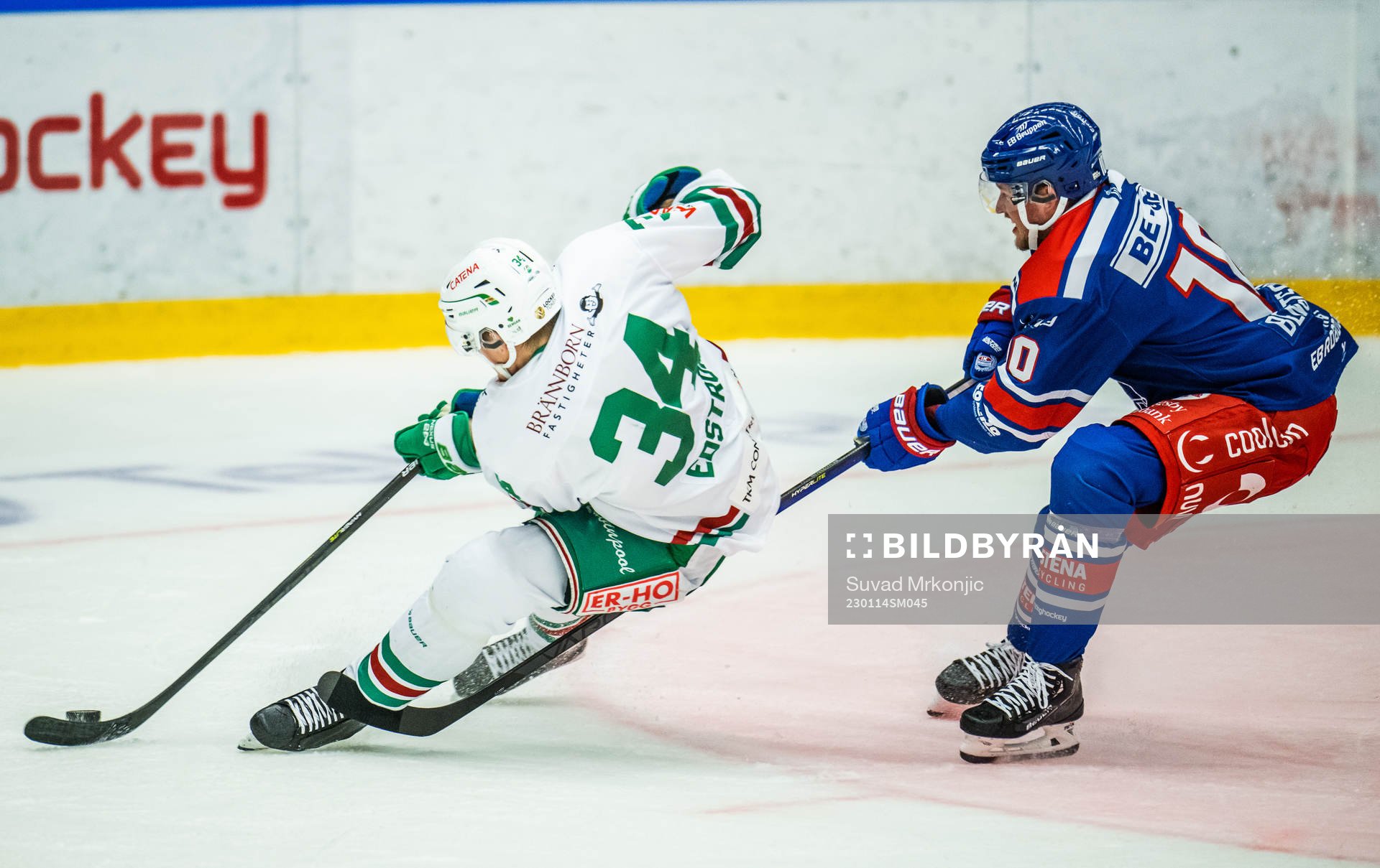 Rögles Adam Edström och Oskarshamns Rasmus Bengtsson