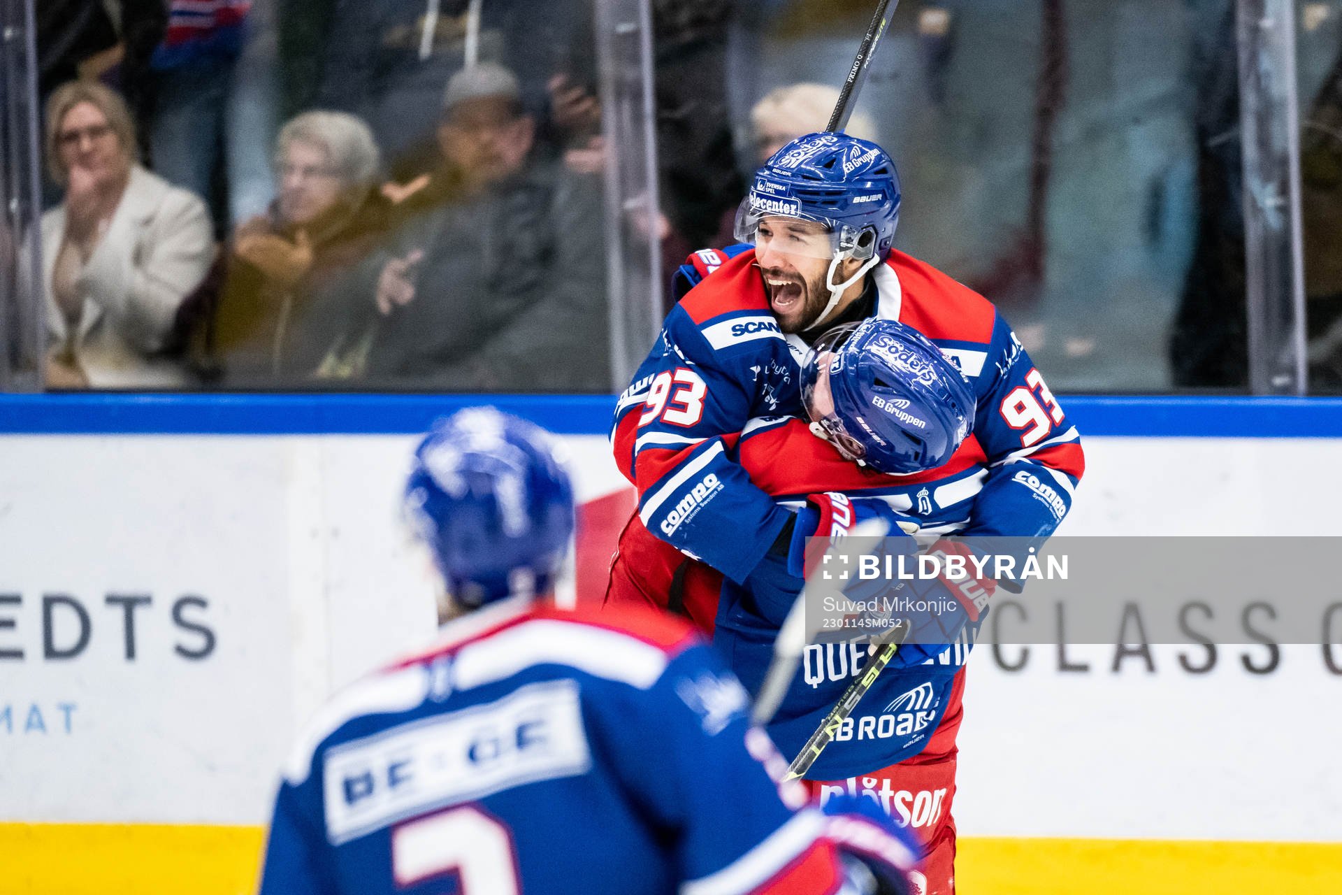 Oskarshamns Cameron Brace jublar