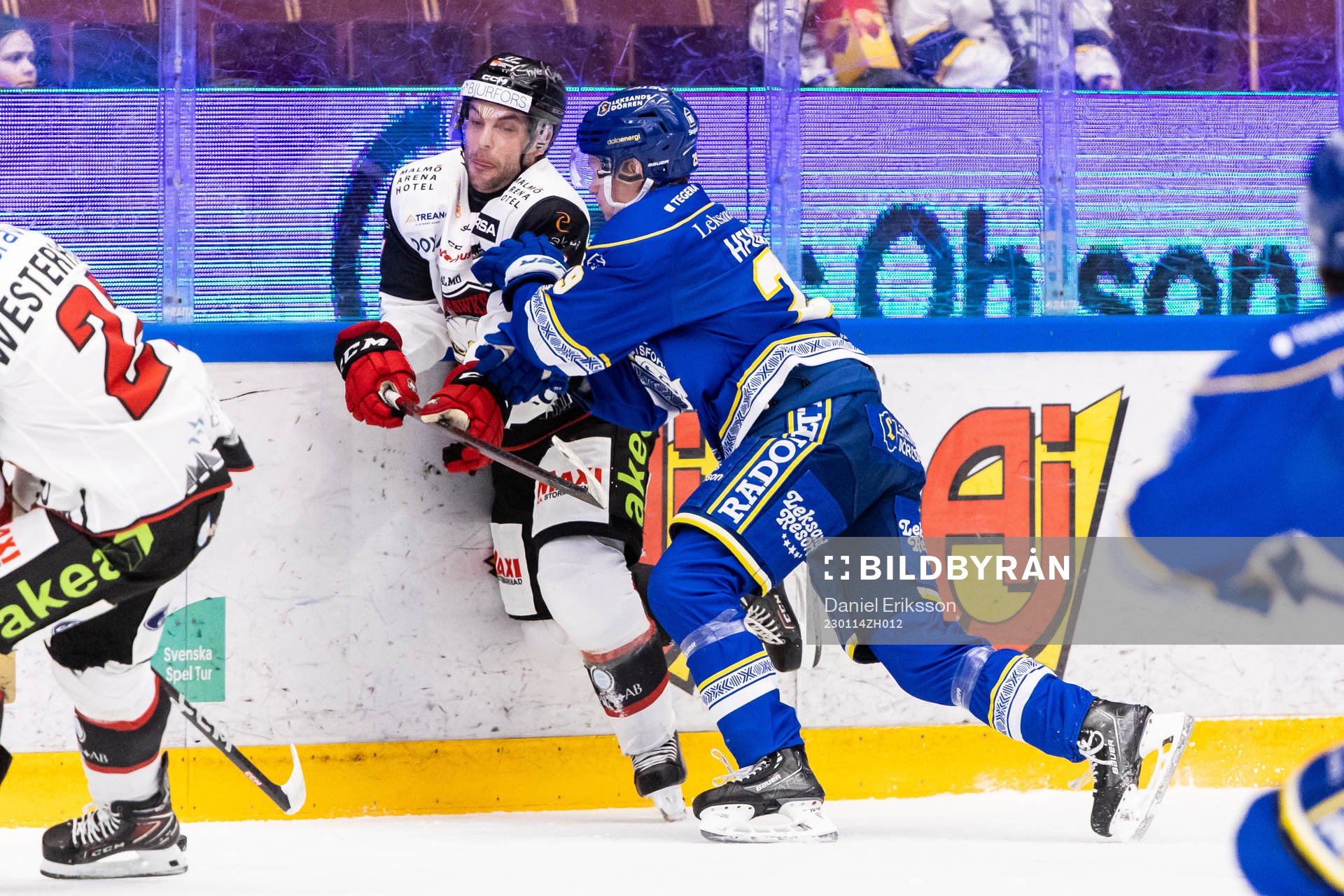 Malmö Redhawks Pathrik Westerholm and Leksands Emil