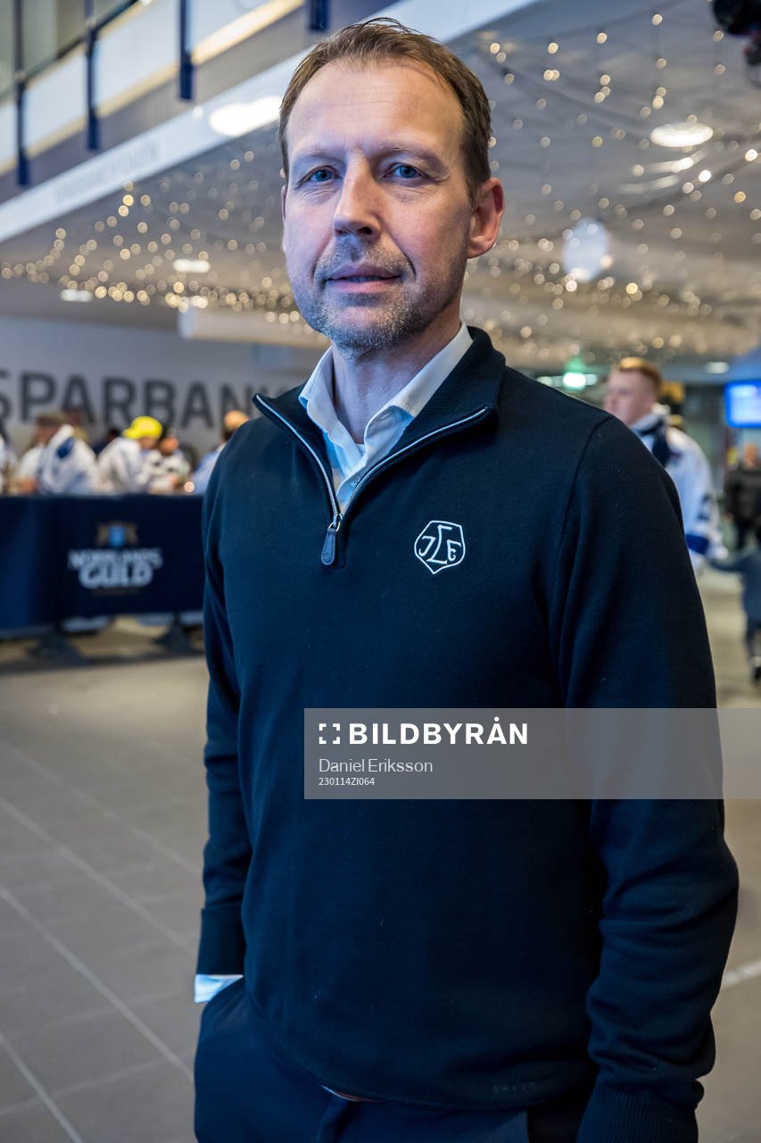 Leksands VD Andreas Hedbom innan ishockeymatchen i SHL