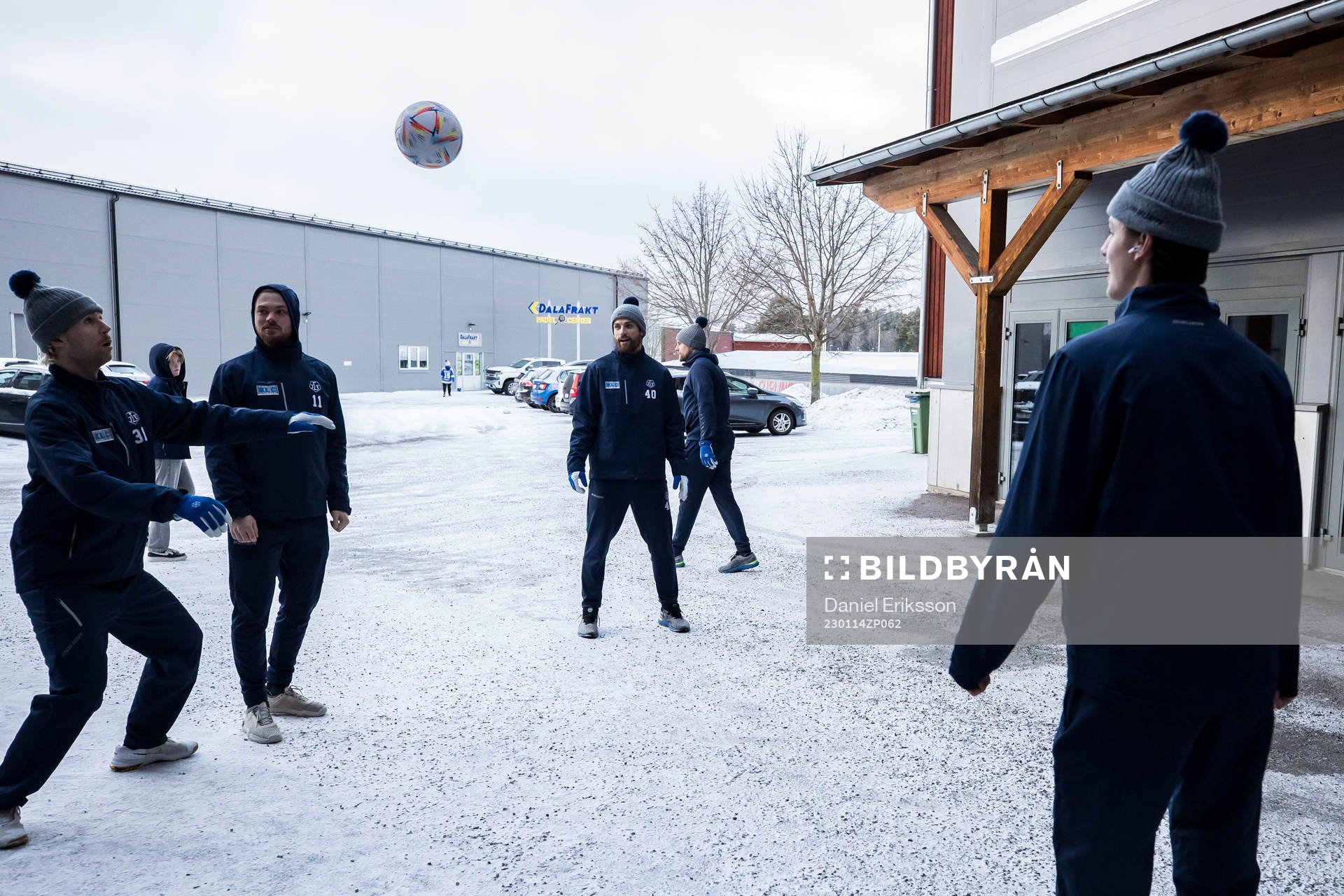 Leksands spelarna värmer upp innan