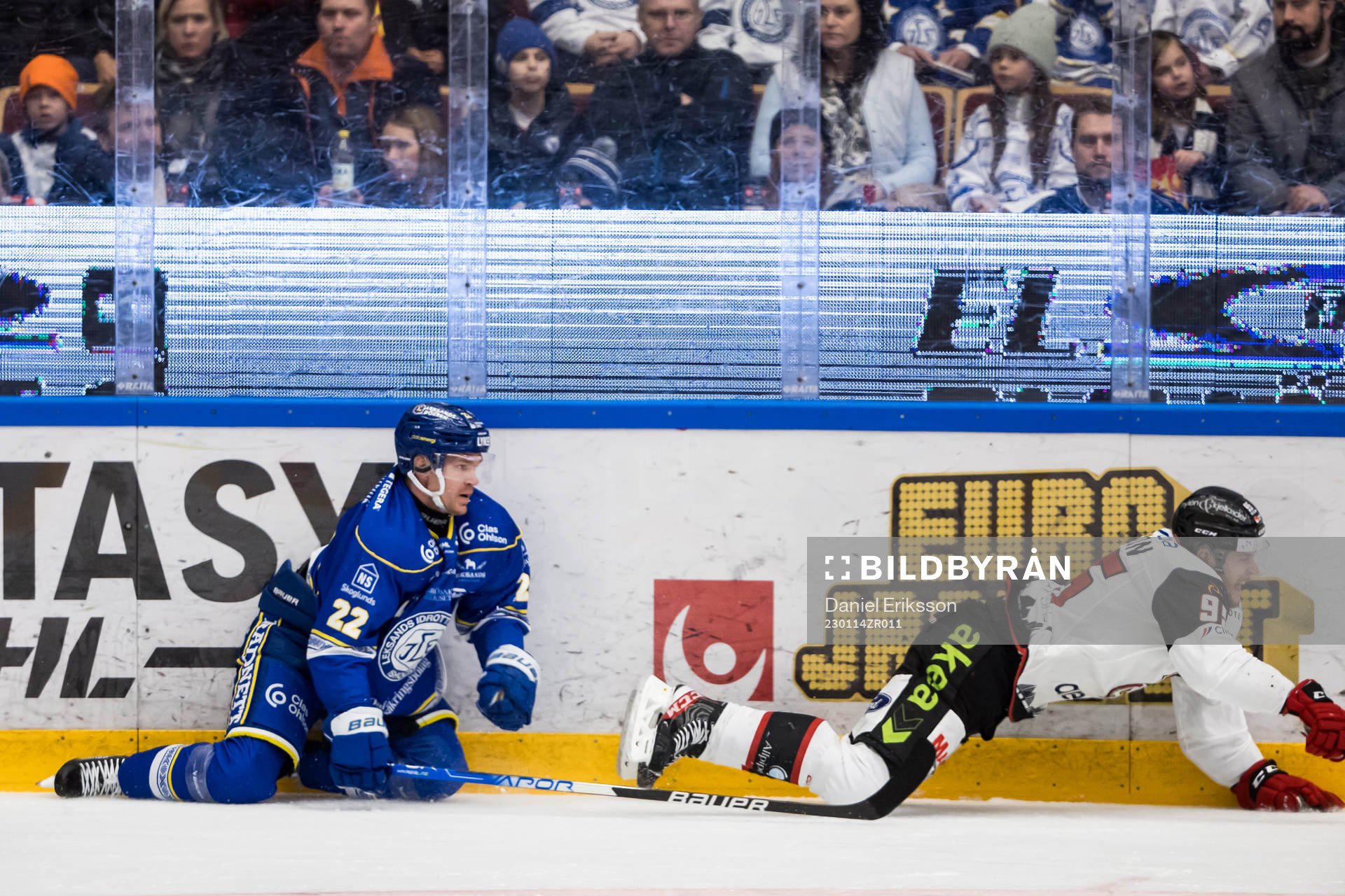 Leksands Tobias Ekberg och Malmö Redhawks Lukas Wernblom