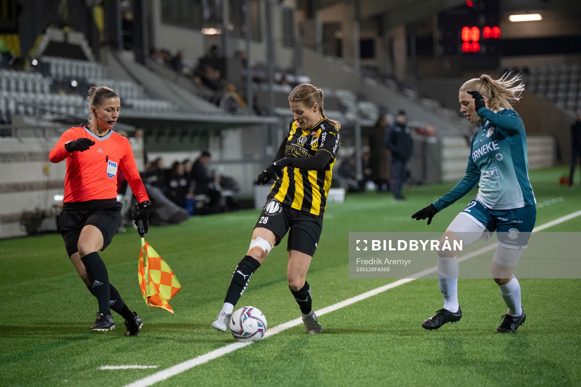 Häckens Anna Anvegård och Alingsås Moa Jarl