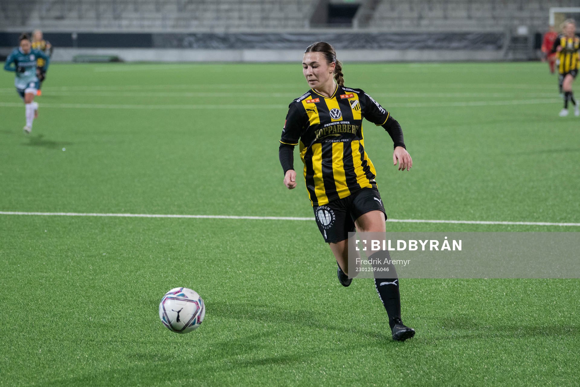 Häckens Alexandra Hellekant