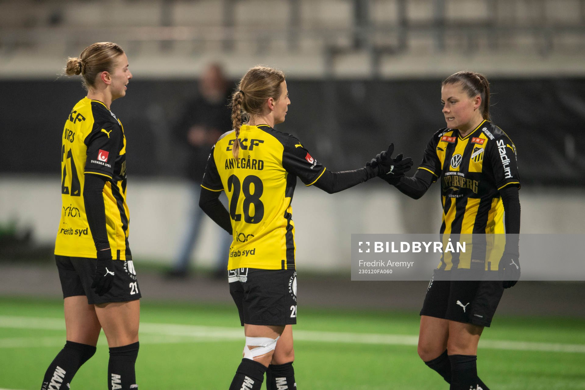 Häckens Dilja Yr Zomers, Anna Anvegård och Hanna Wijk
