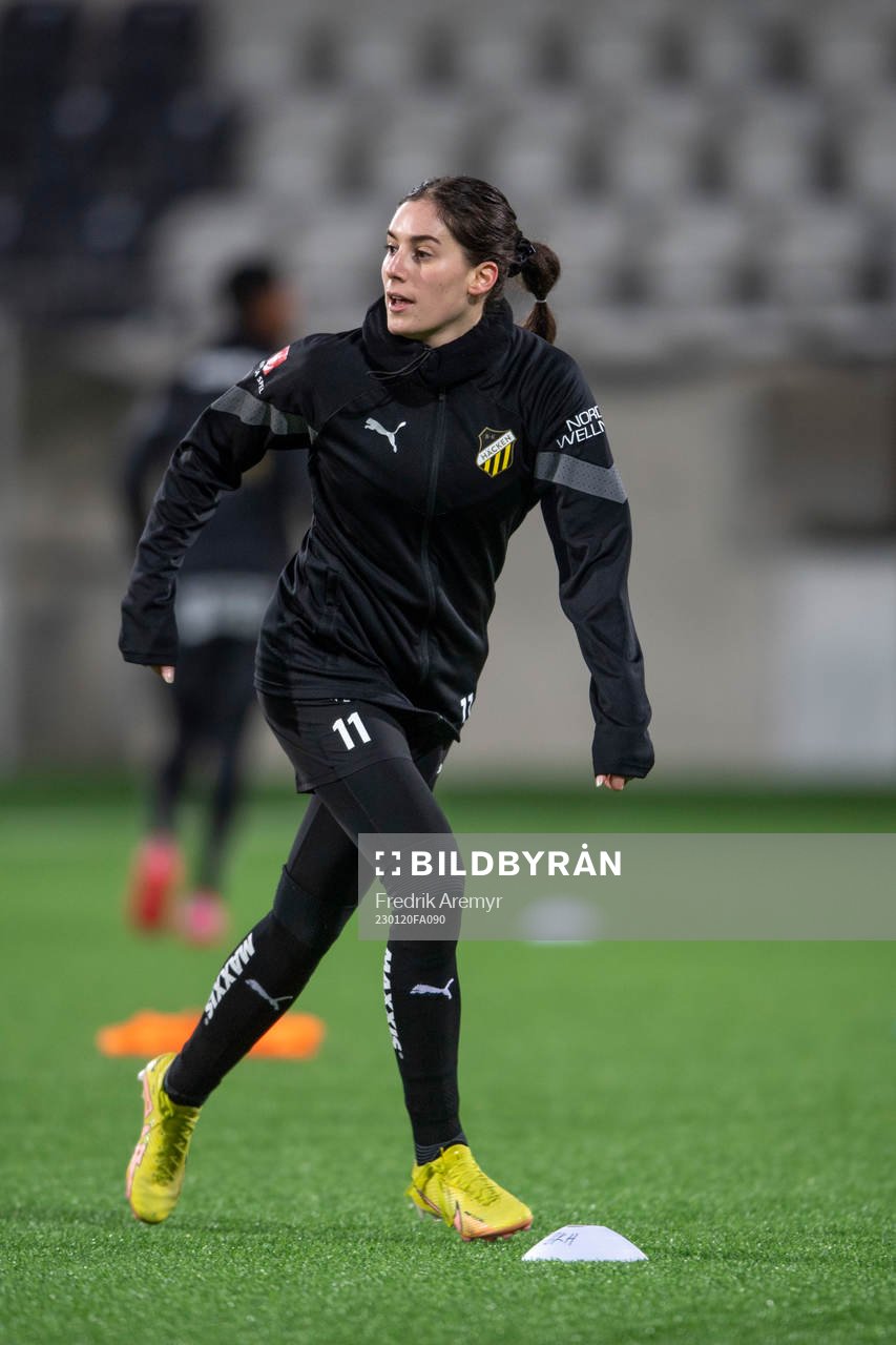 Häckens Clarissa Larisey