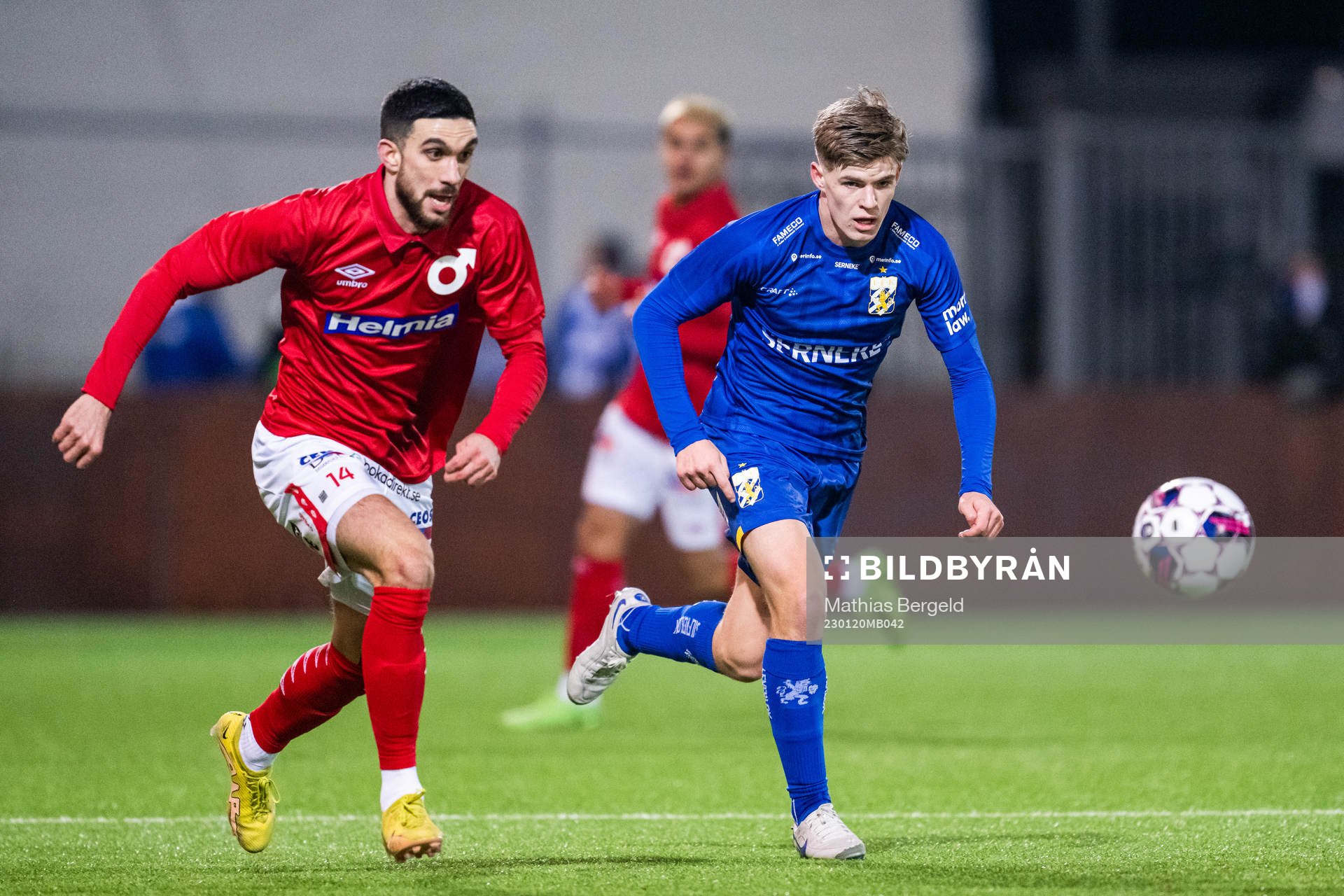 Degerfors Daniel Krezic och IFK Göteborgs Felix Eriksson