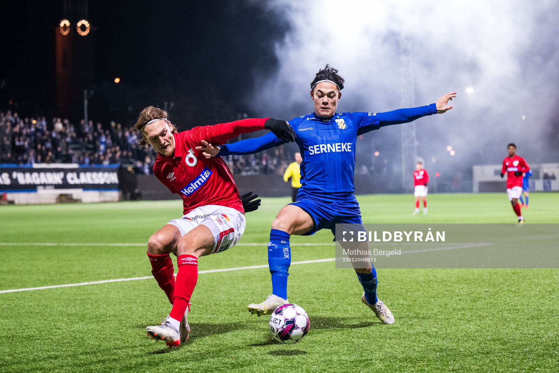 Degerfors Erik Lindell och IFK Göteborgs Johannes Selvén