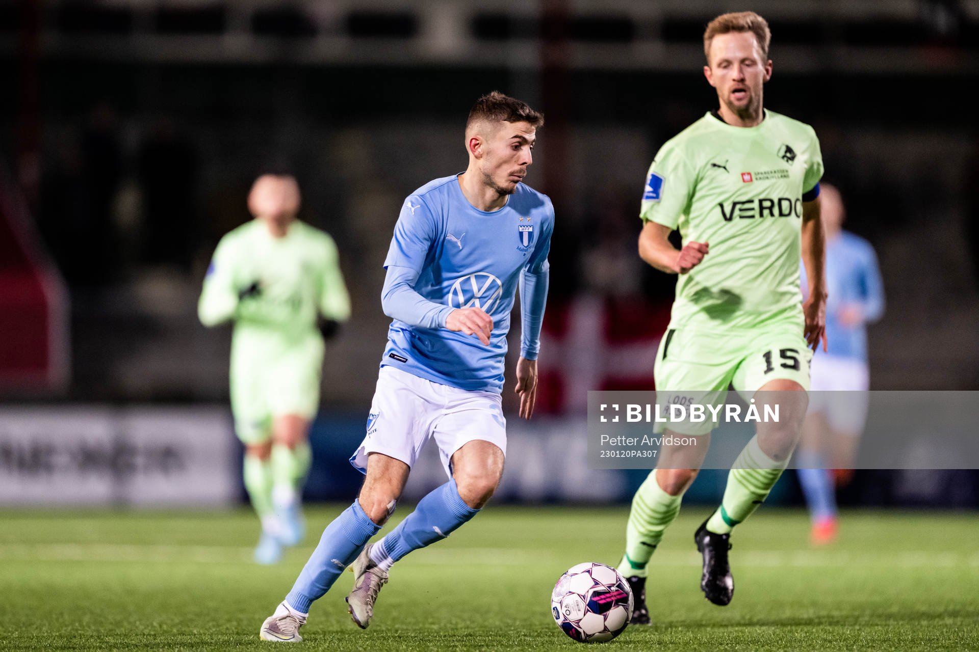 Malmö FFs Patriot Sejdiu och Randers Björn Kopplin