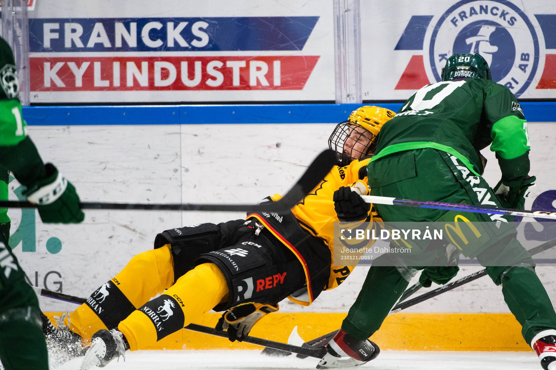 Skellefteås Axel Sandin-Pellikka och Färjestads Marcus